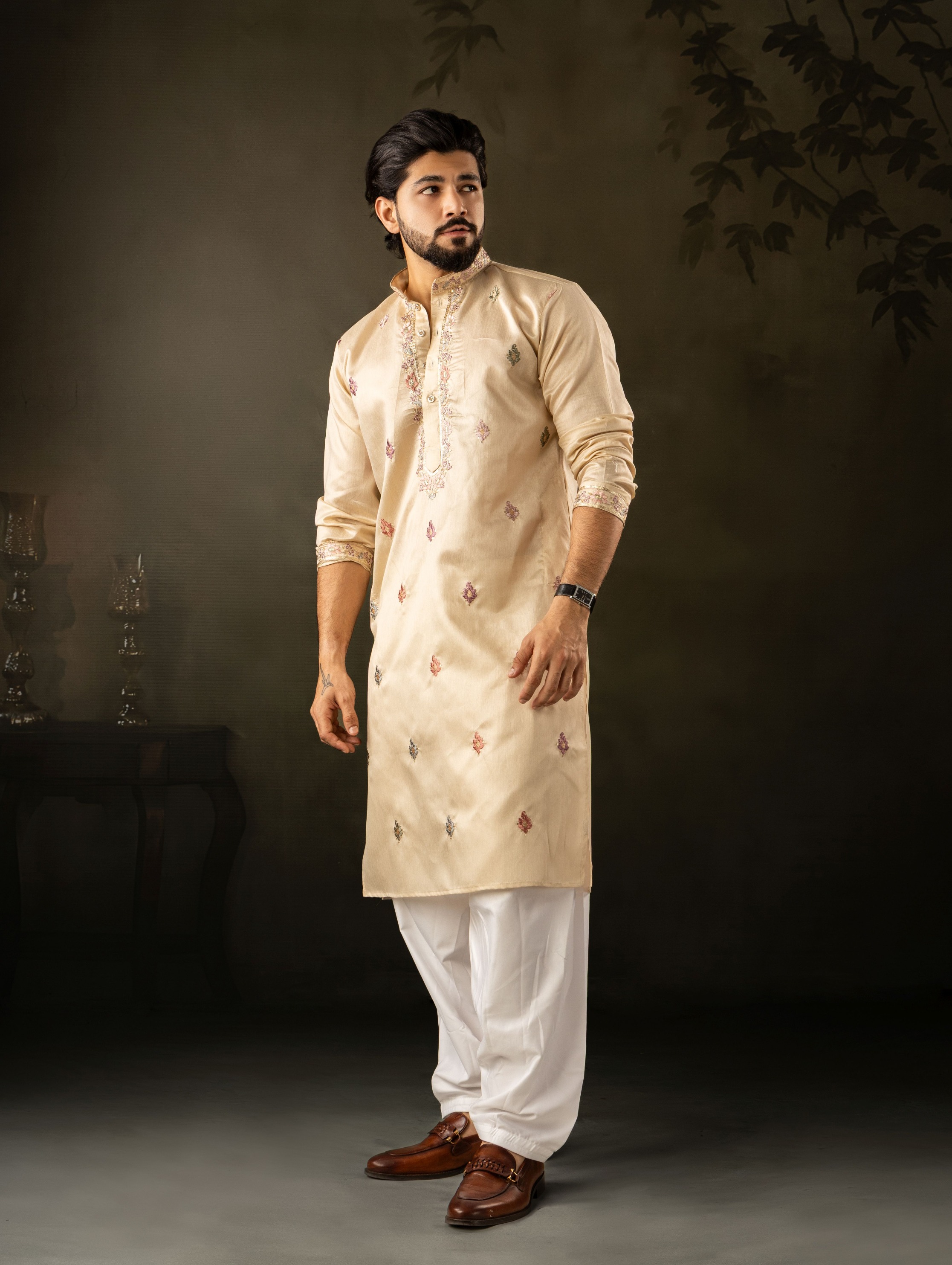 Beige Floral Butta Linen Embroidered Kurta Pyjama
