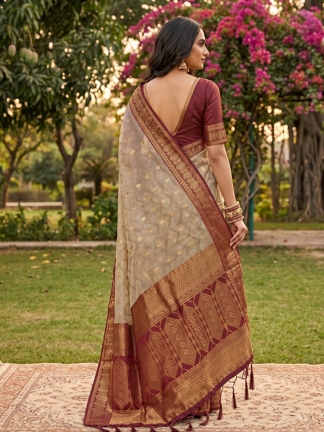 Beige Maroon Woven Cotton Saree — alternate view