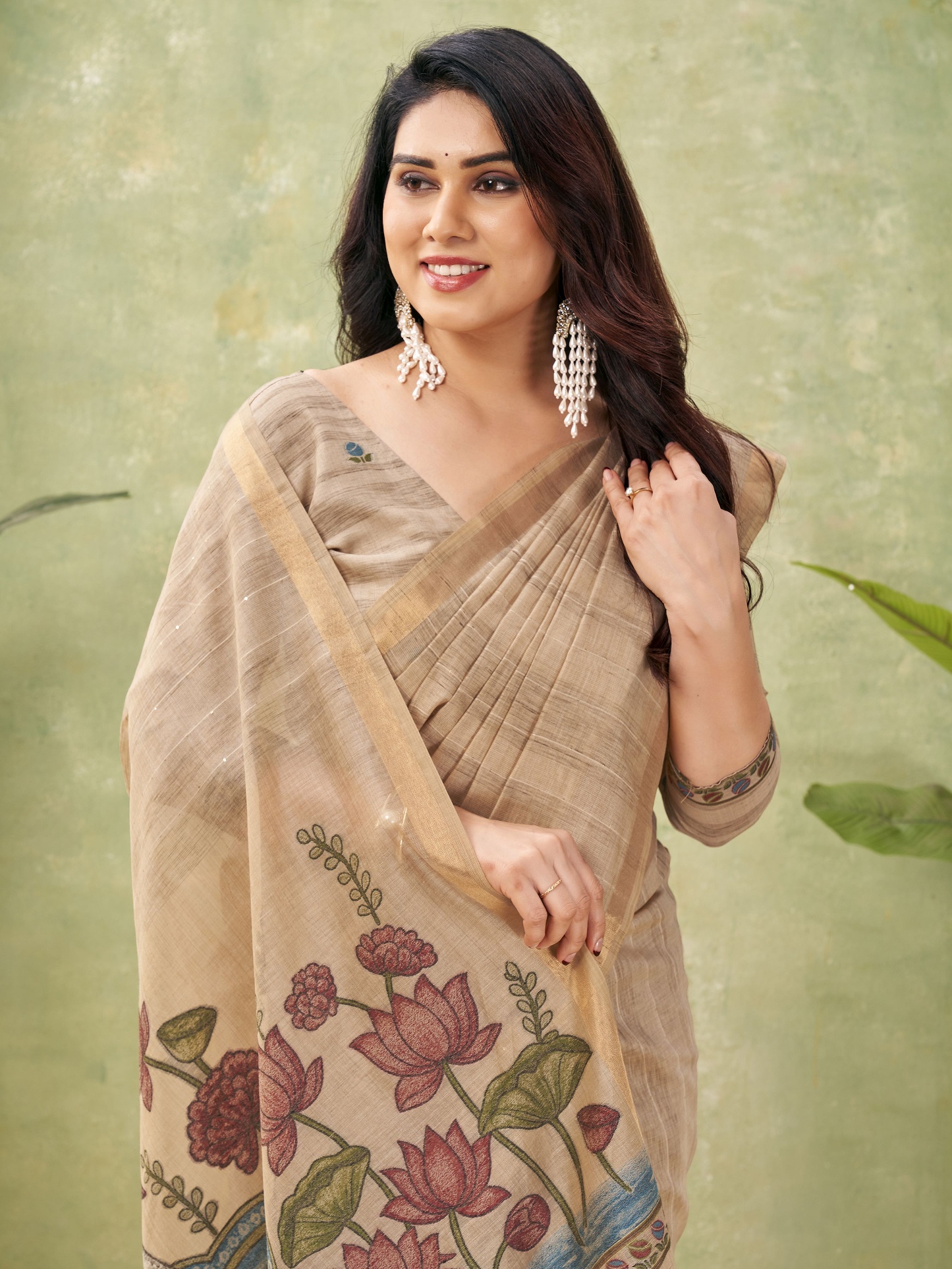 Beige Woven Swan Lotus Designer Ghicha Cotton Saree