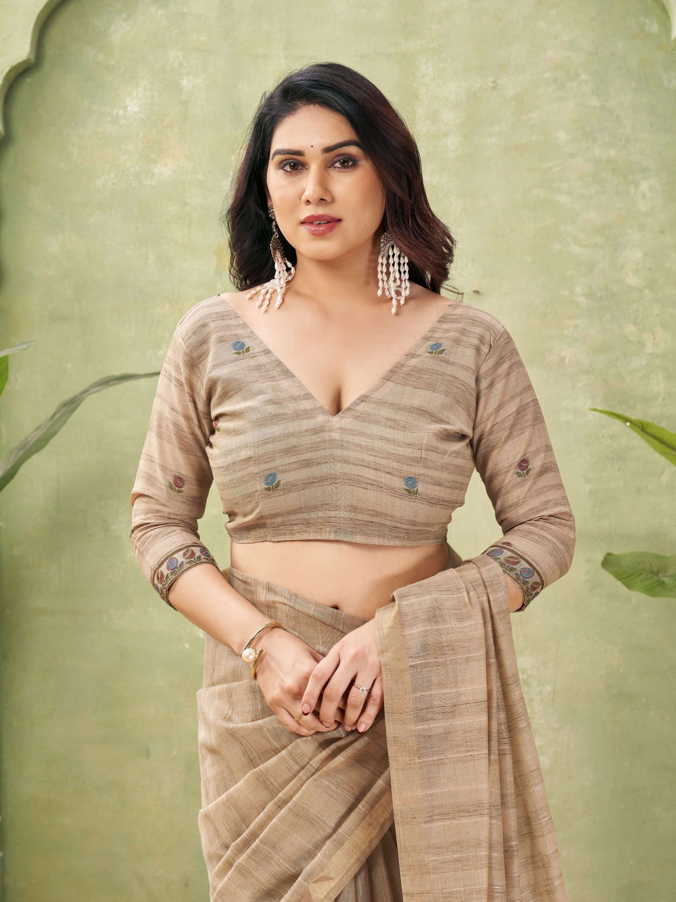 Beige Woven Swan Lotus Designer Ghicha Cotton Saree