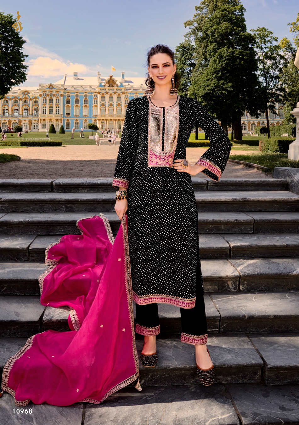 Black Digital Print Bambarg Salwar Suit