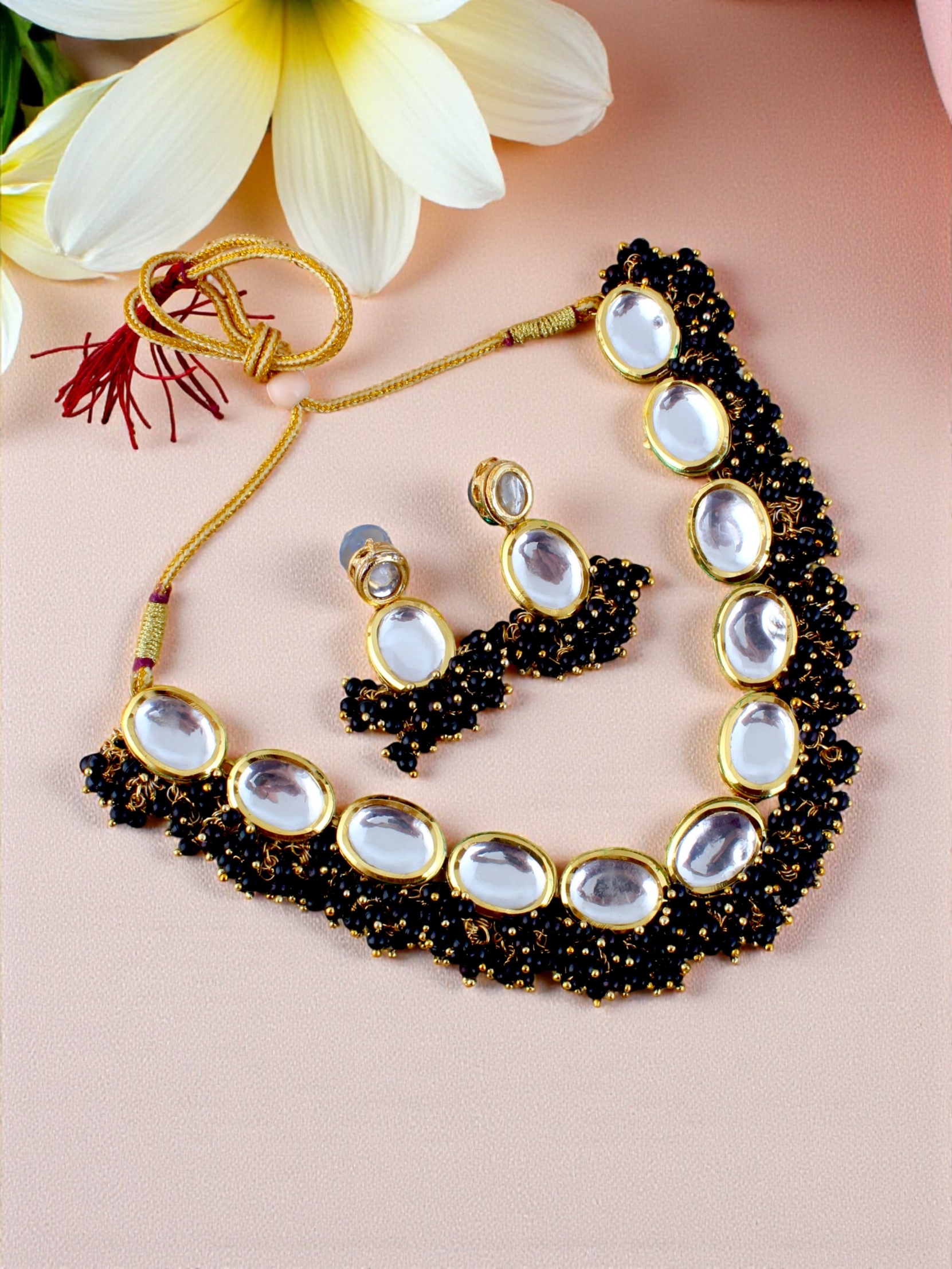 Black Kundan Beaded Necklace Set — alternate view