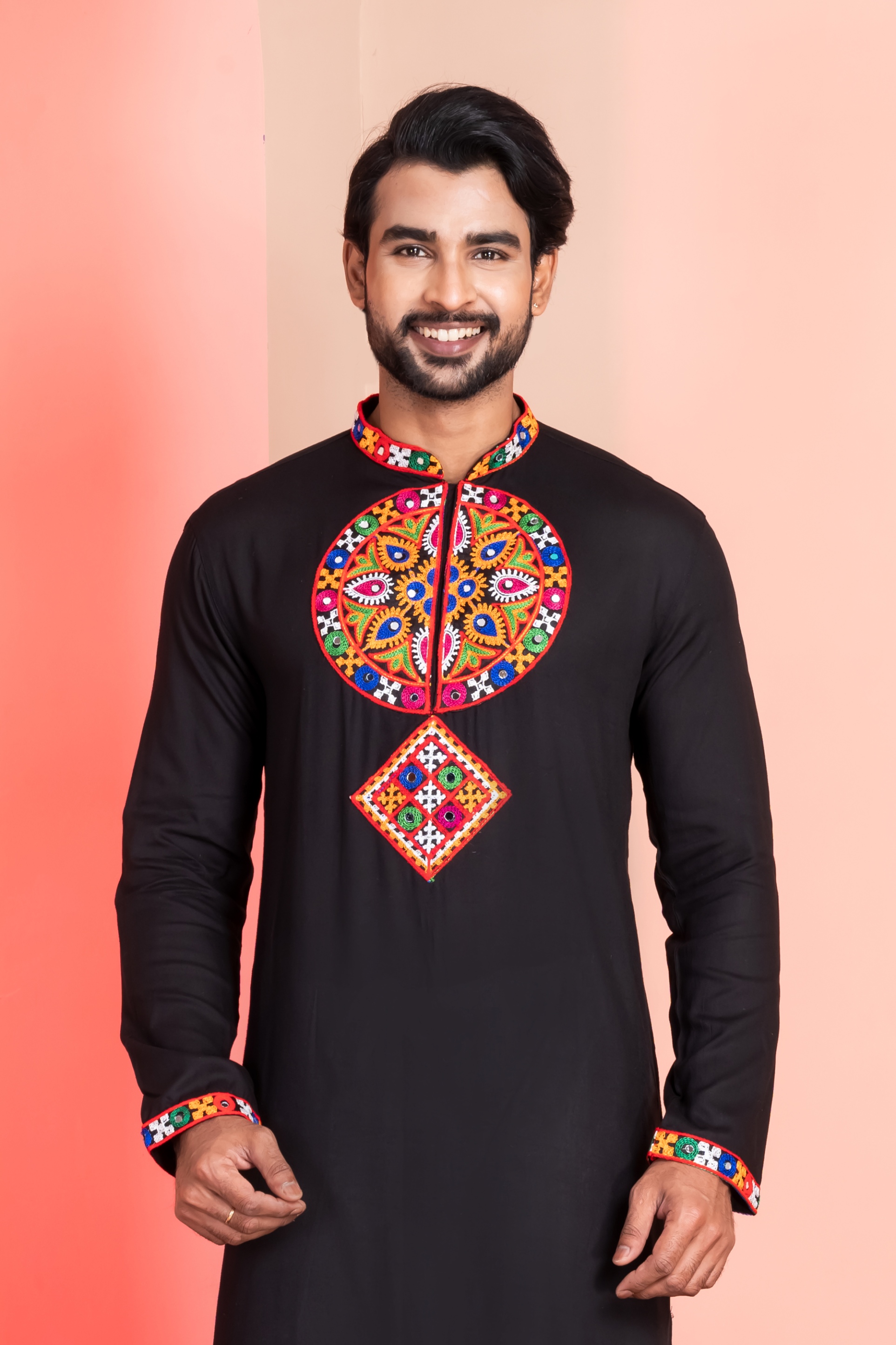 Black Solid Embroidered Kurta Pyjama