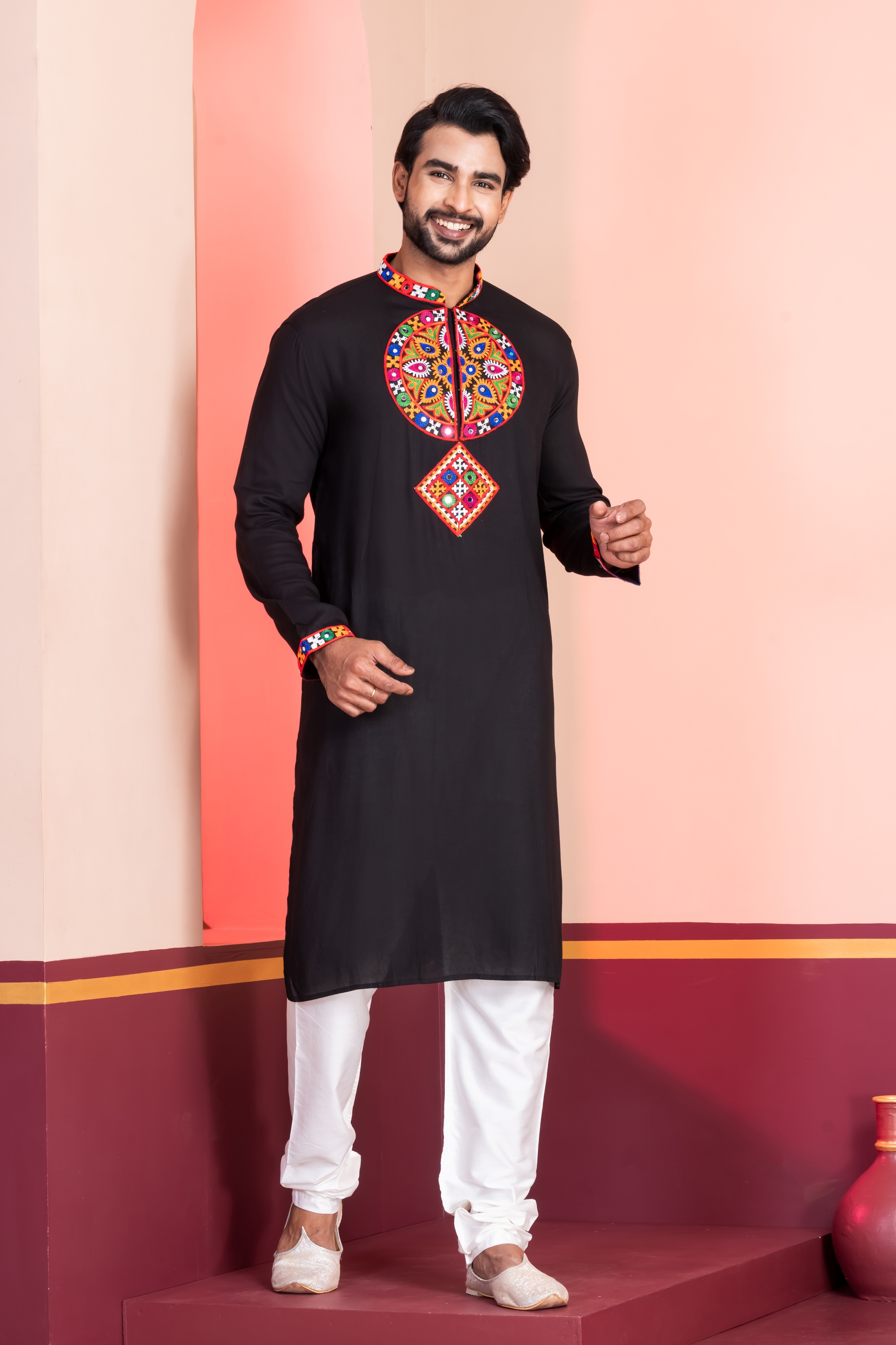 Black Solid Embroidered Kurta Pyjama