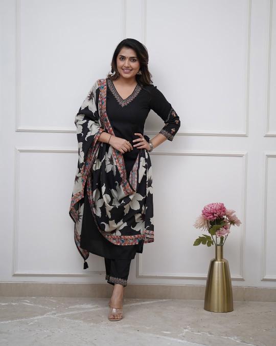 Black Viscose Silk Suit