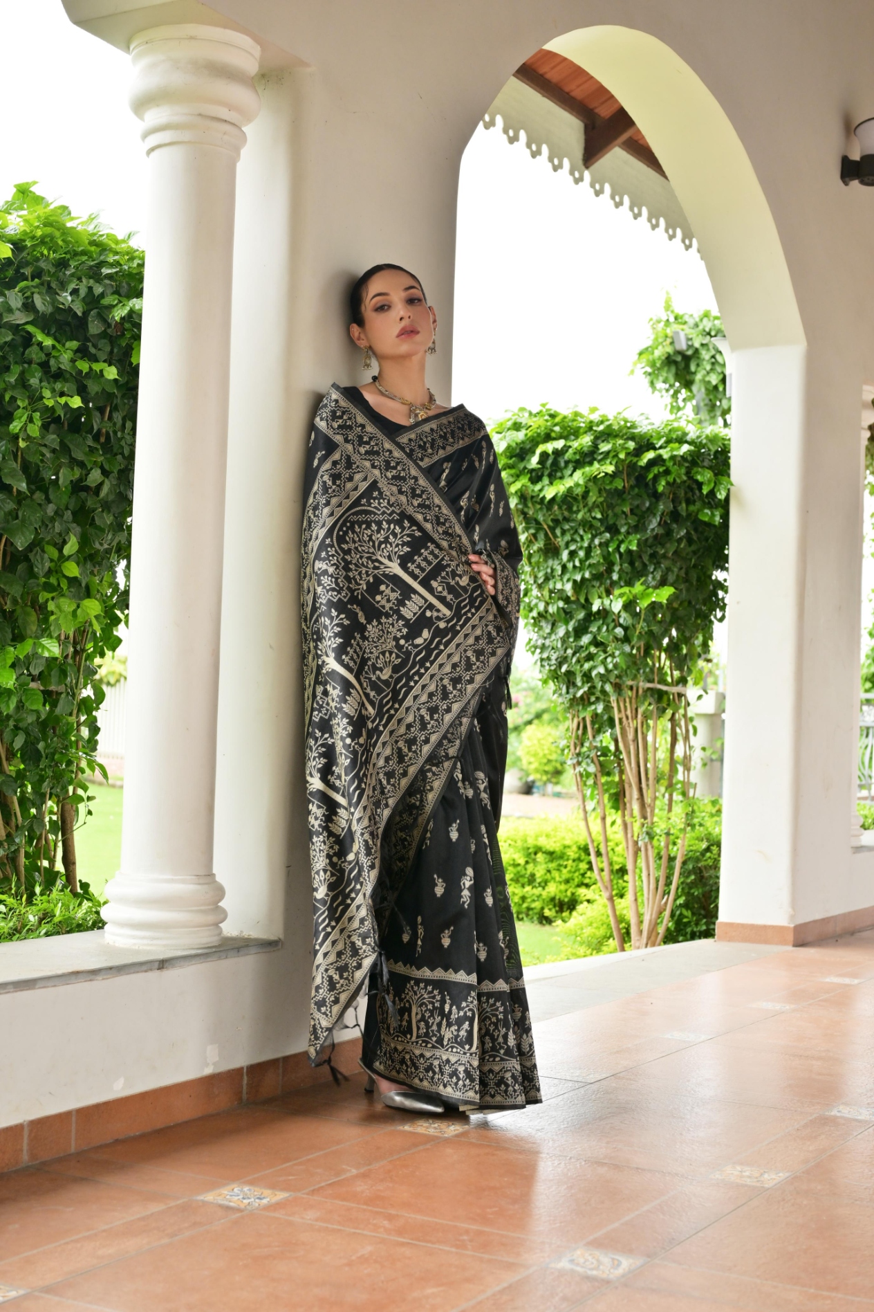 Black Warli Woven Banglori Silk Saree