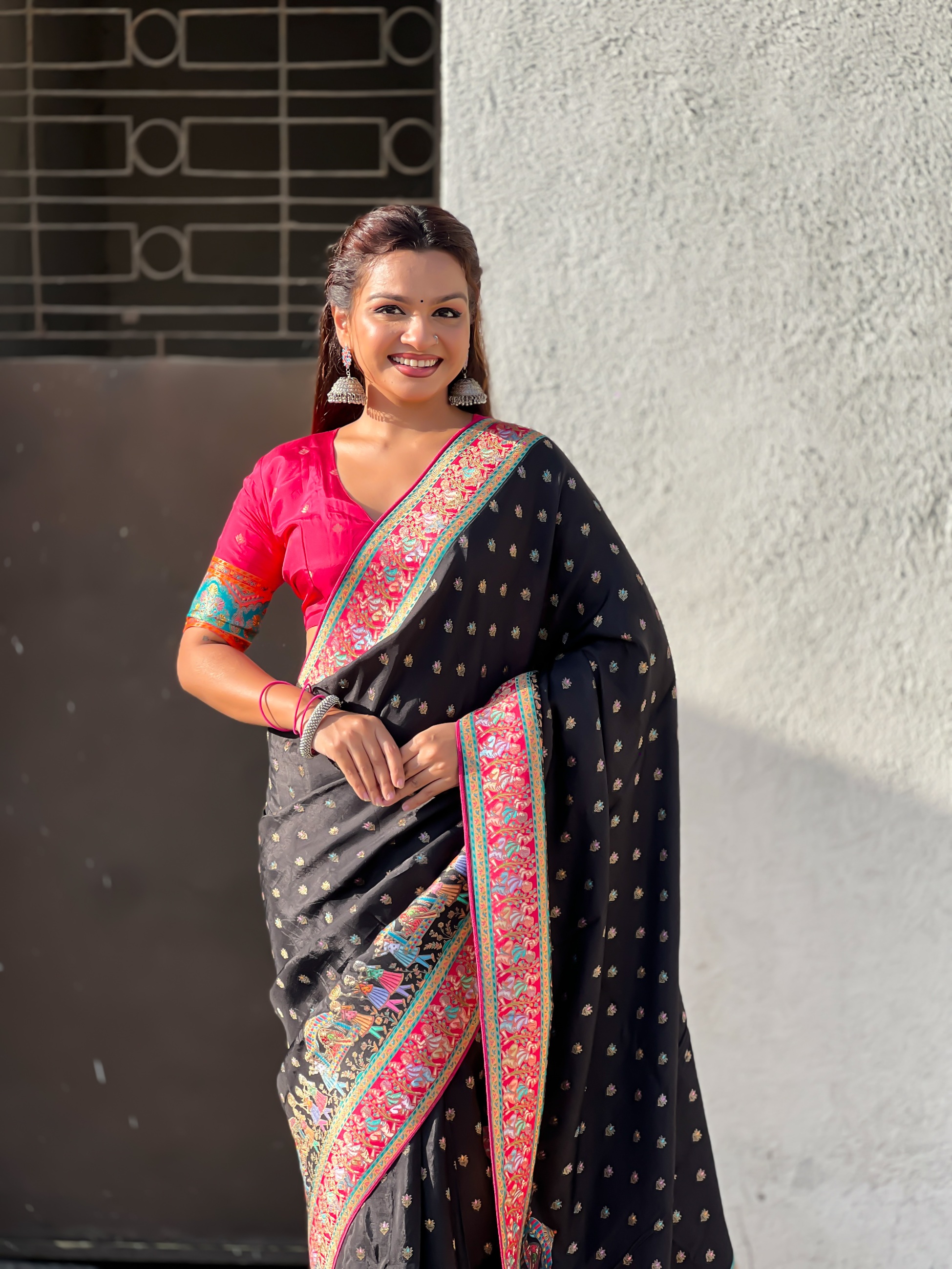 Black Woven Zari Viscose Silk Saree