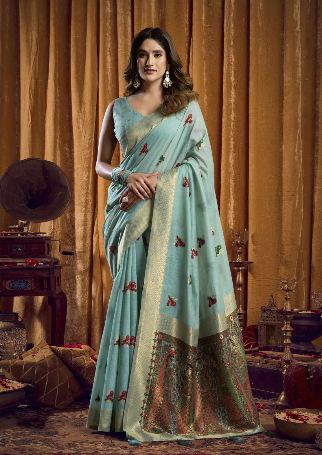 Blue Bird Motif Woven Katha Khadi Cotton Saree