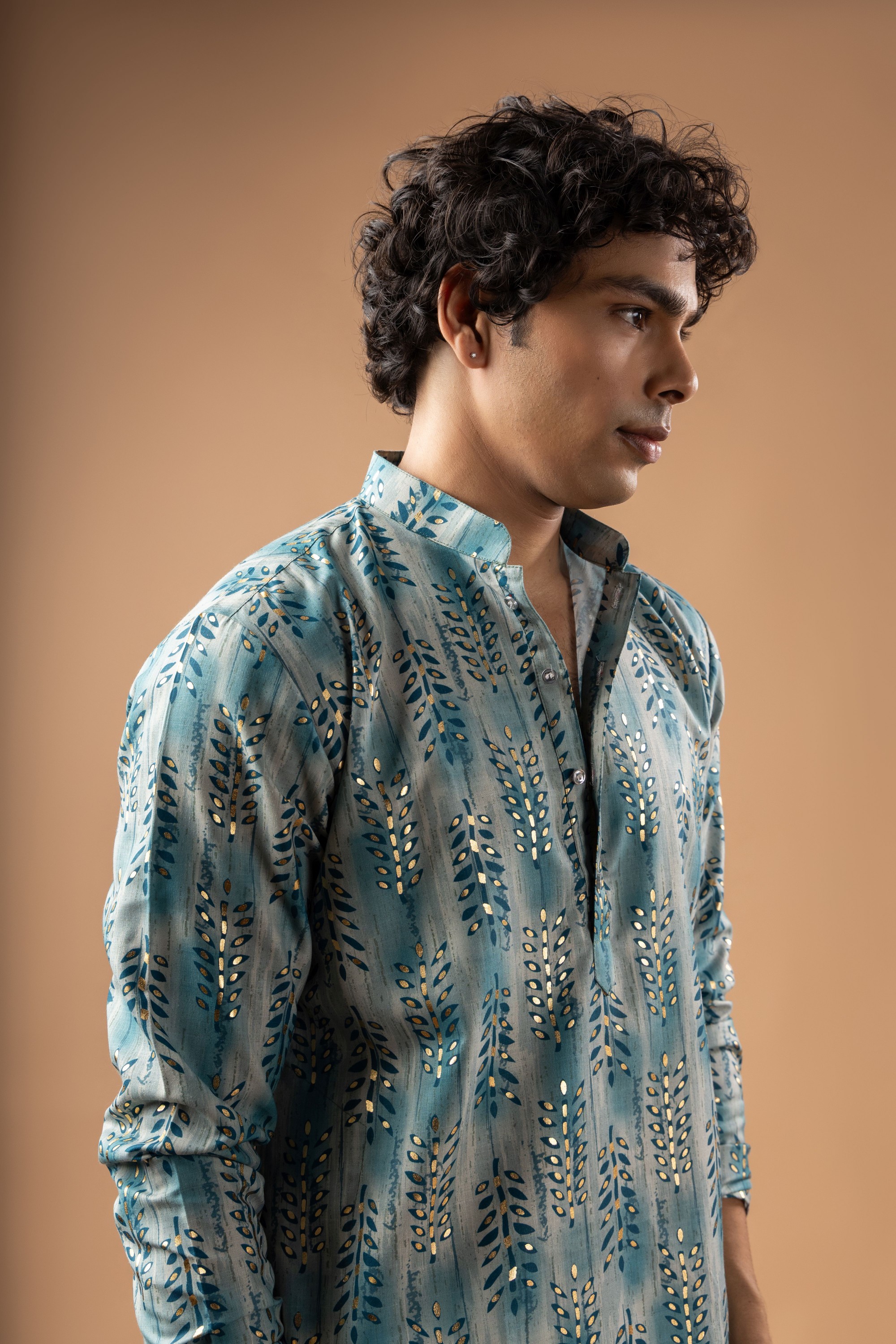 Blue Botanical Foil Print Magnet Kurta Pyjama