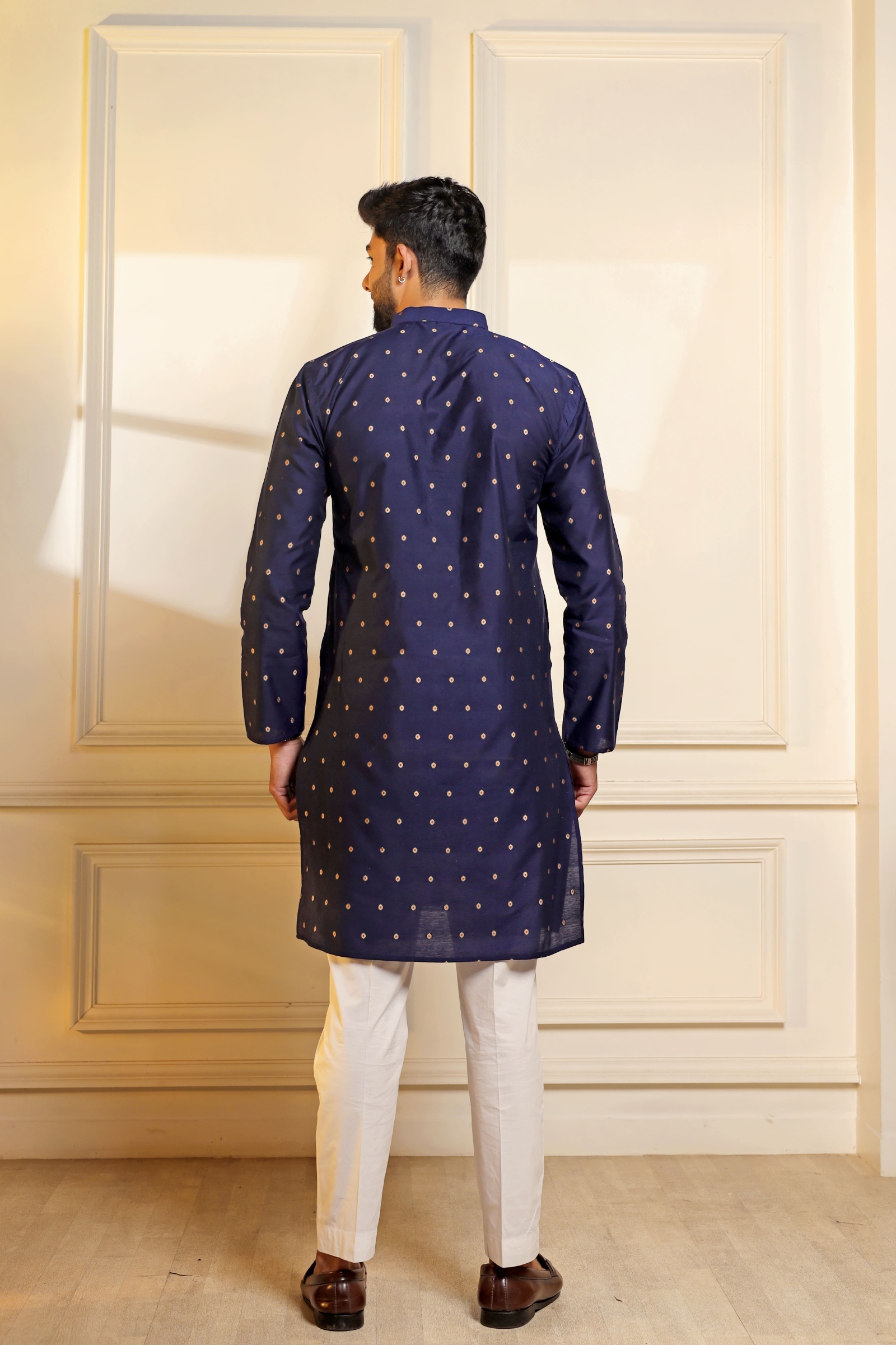 Blue Butti Woven Cotton Kurta Pyjama — alternate view