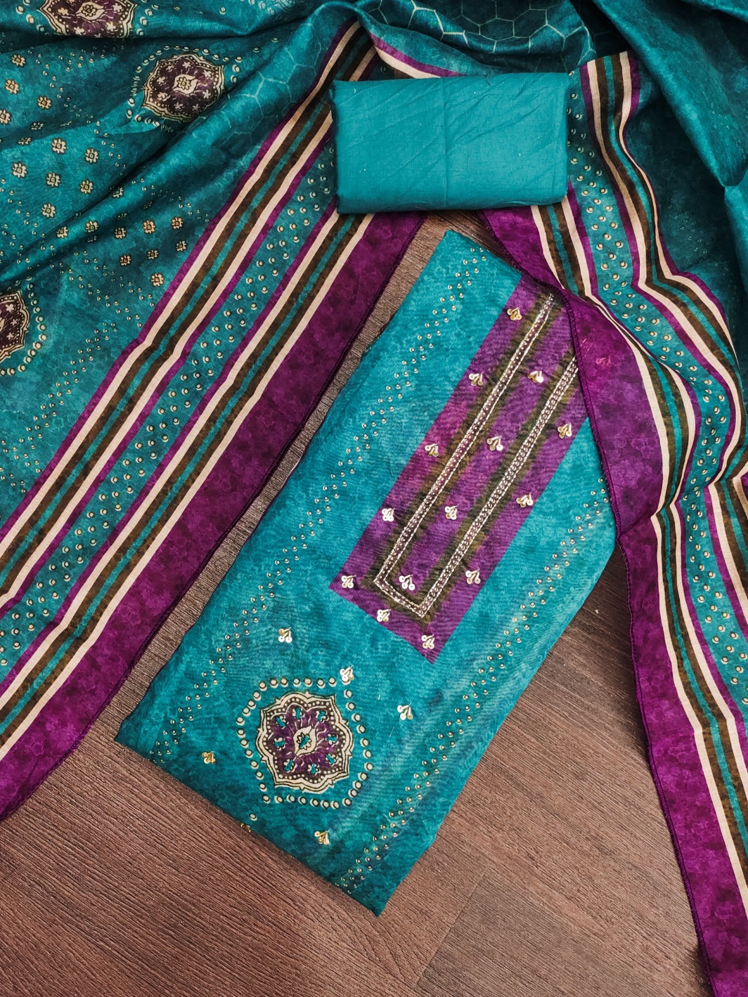 Blue Geometric Handwork Cotton Silk Straight Suit
