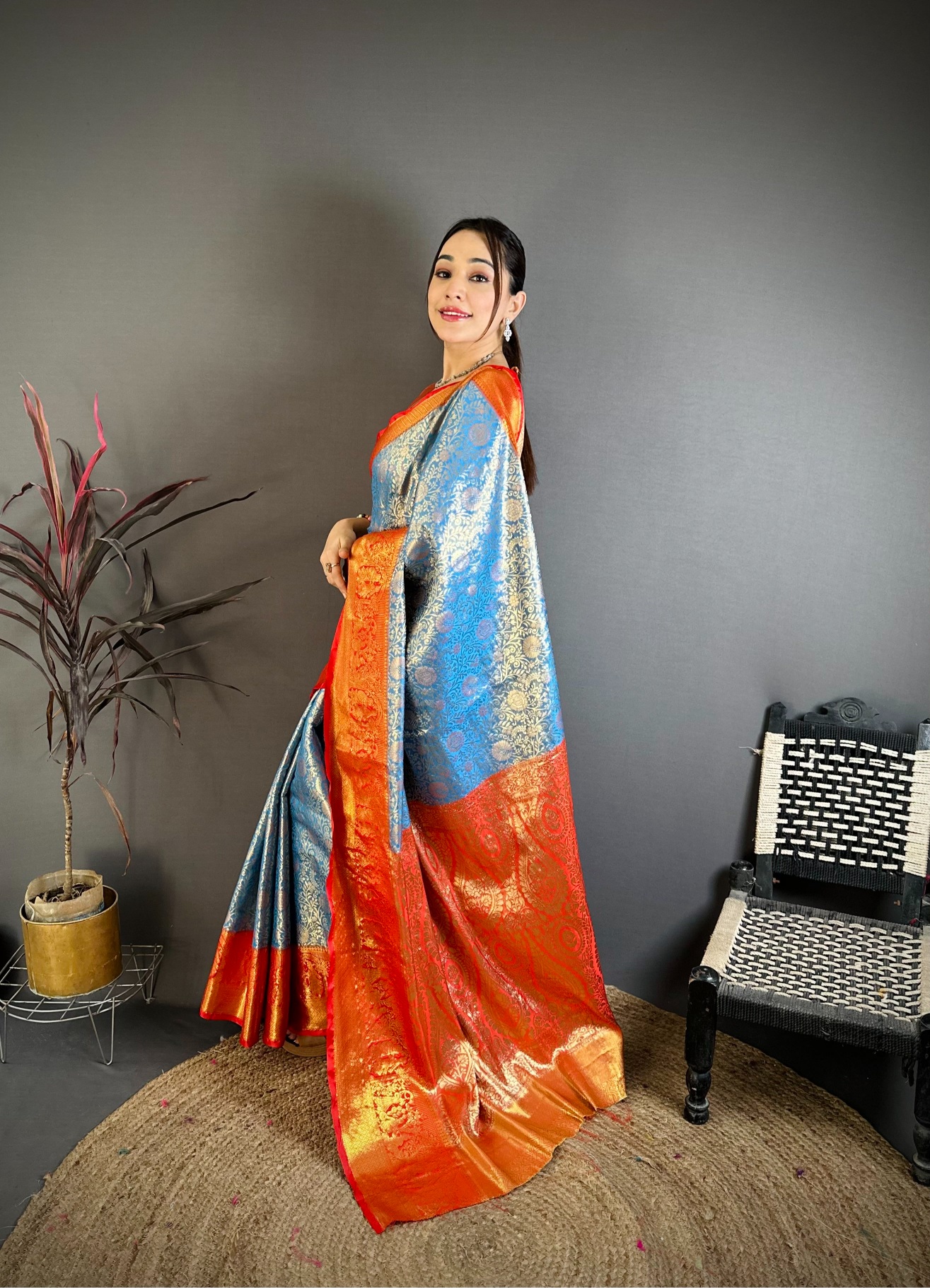 Blue Heritage Jacquard Kanchipuram Silk Saree