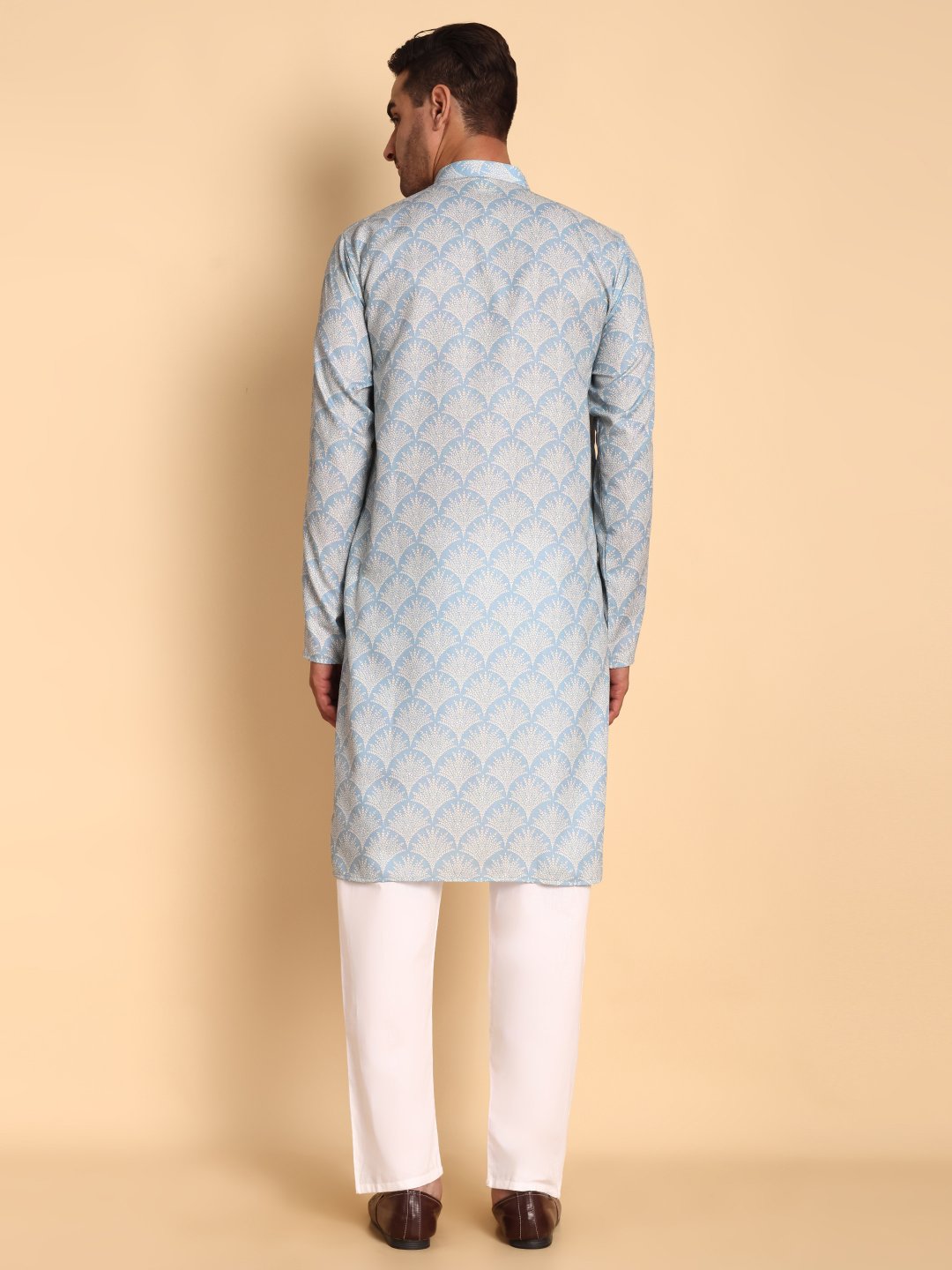 Blue Nature Inspired Printed Cotton Kurta Pyjama — alternate view