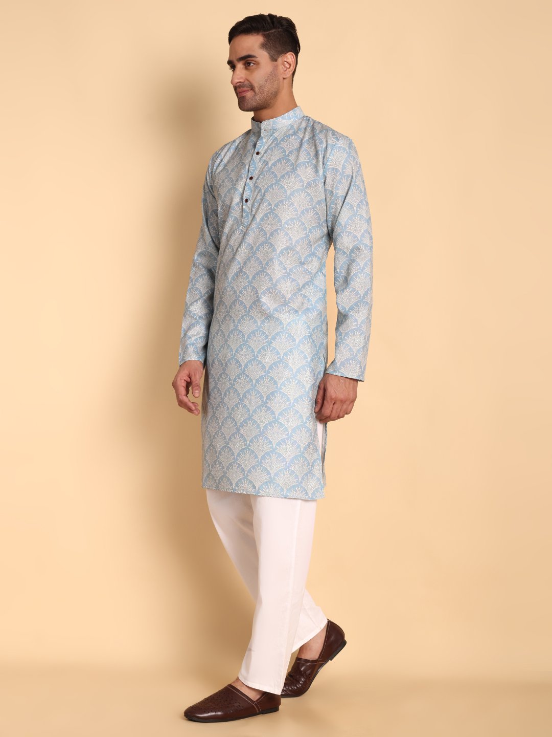 Blue Nature Inspired Printed Cotton Kurta Pyjama