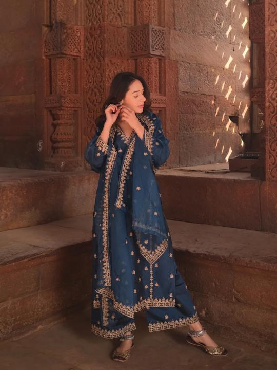 Blue Viscose silk Readymade Suits