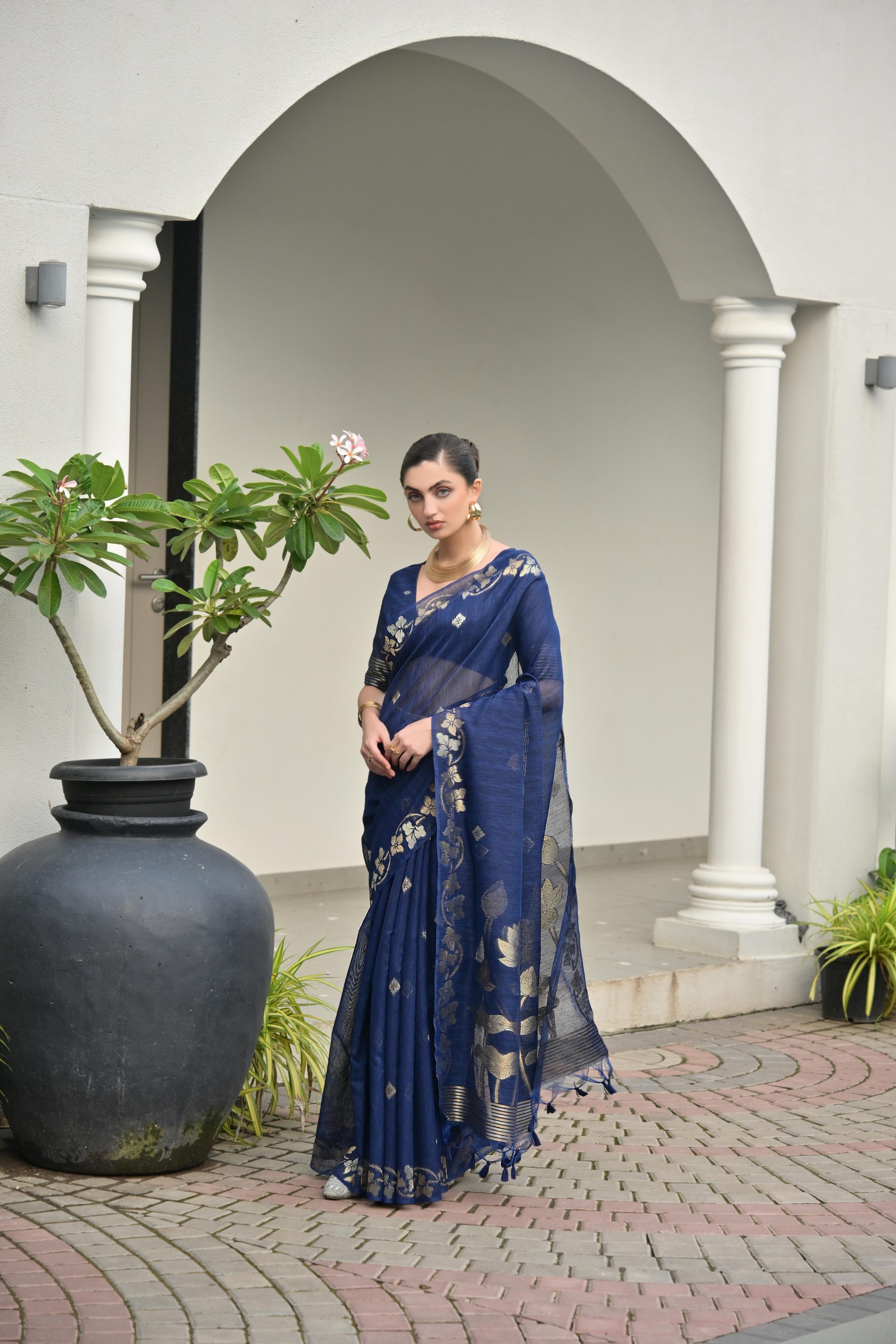 Blue Zari Woven Jute Linen Silk Saree