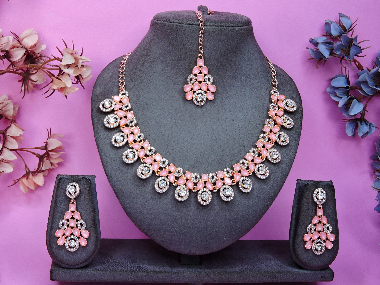 Blush Elegance Pink Choker Set