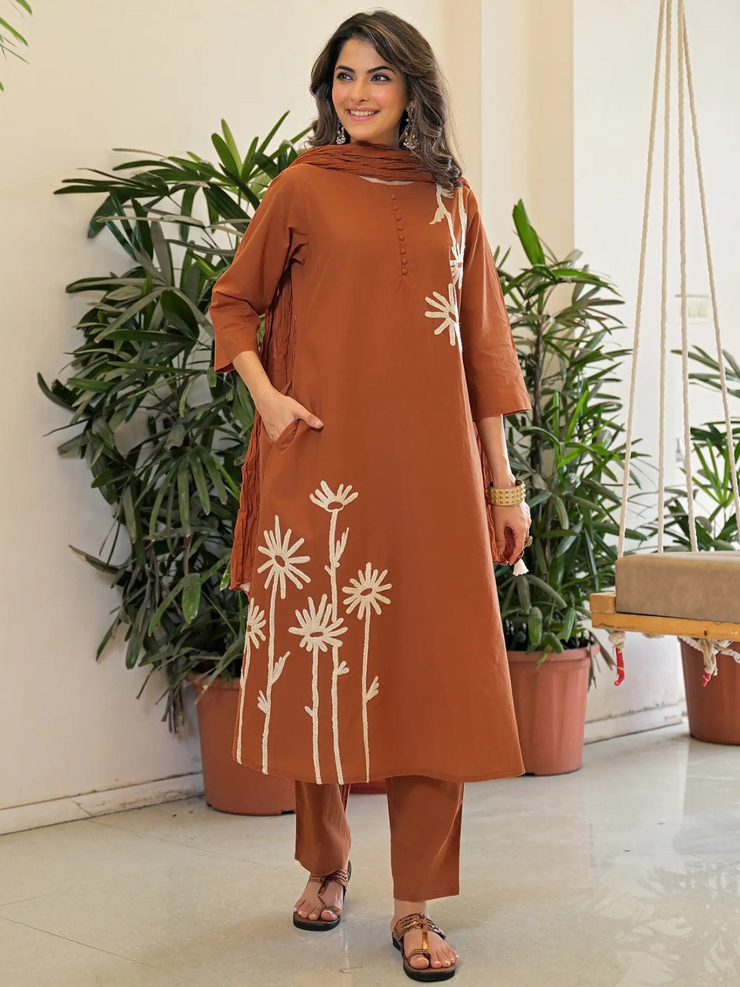 Brown Floral Printed Slub Kurta Set