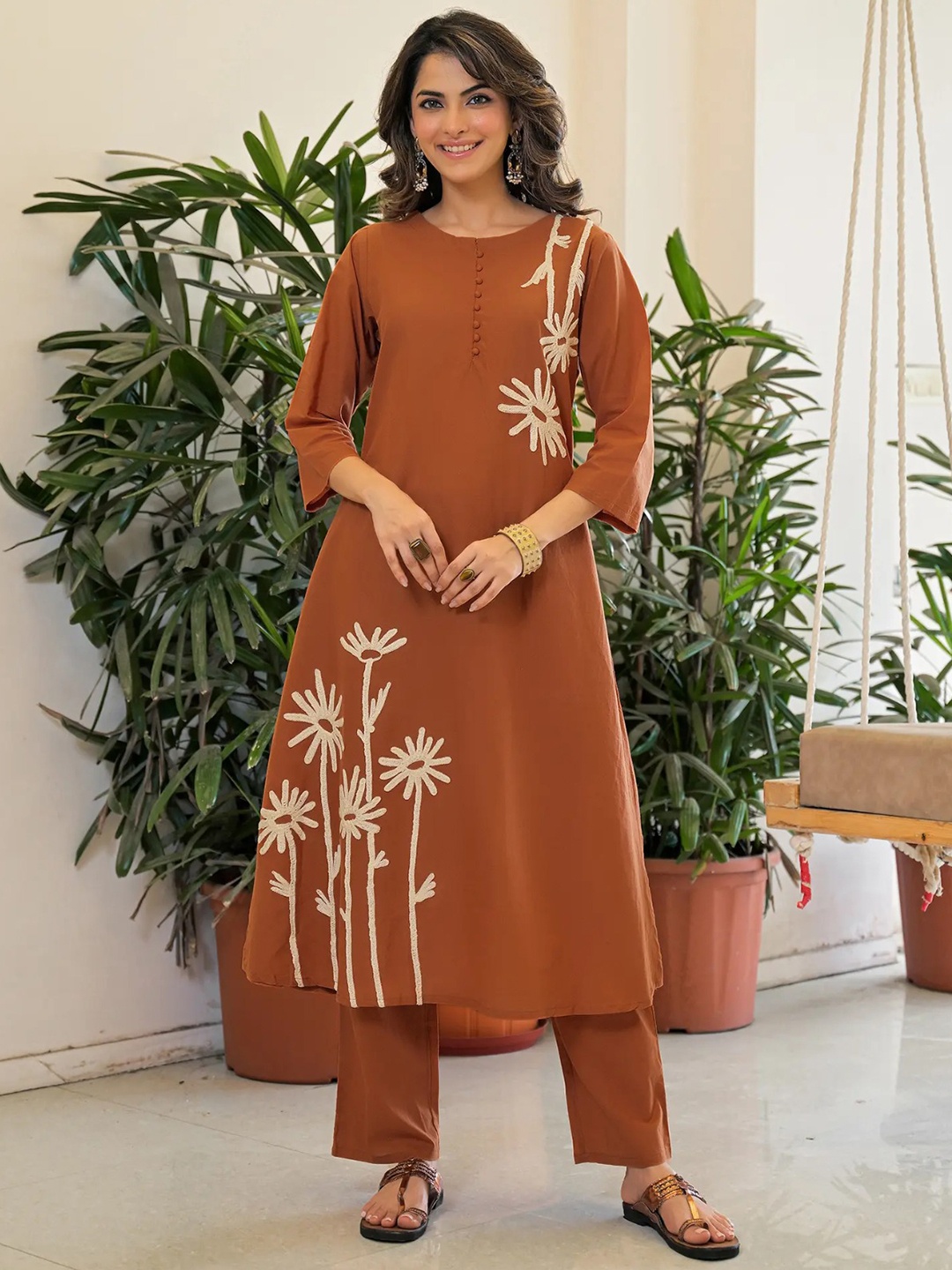 Brown Floral Printed Slub Kurta Set