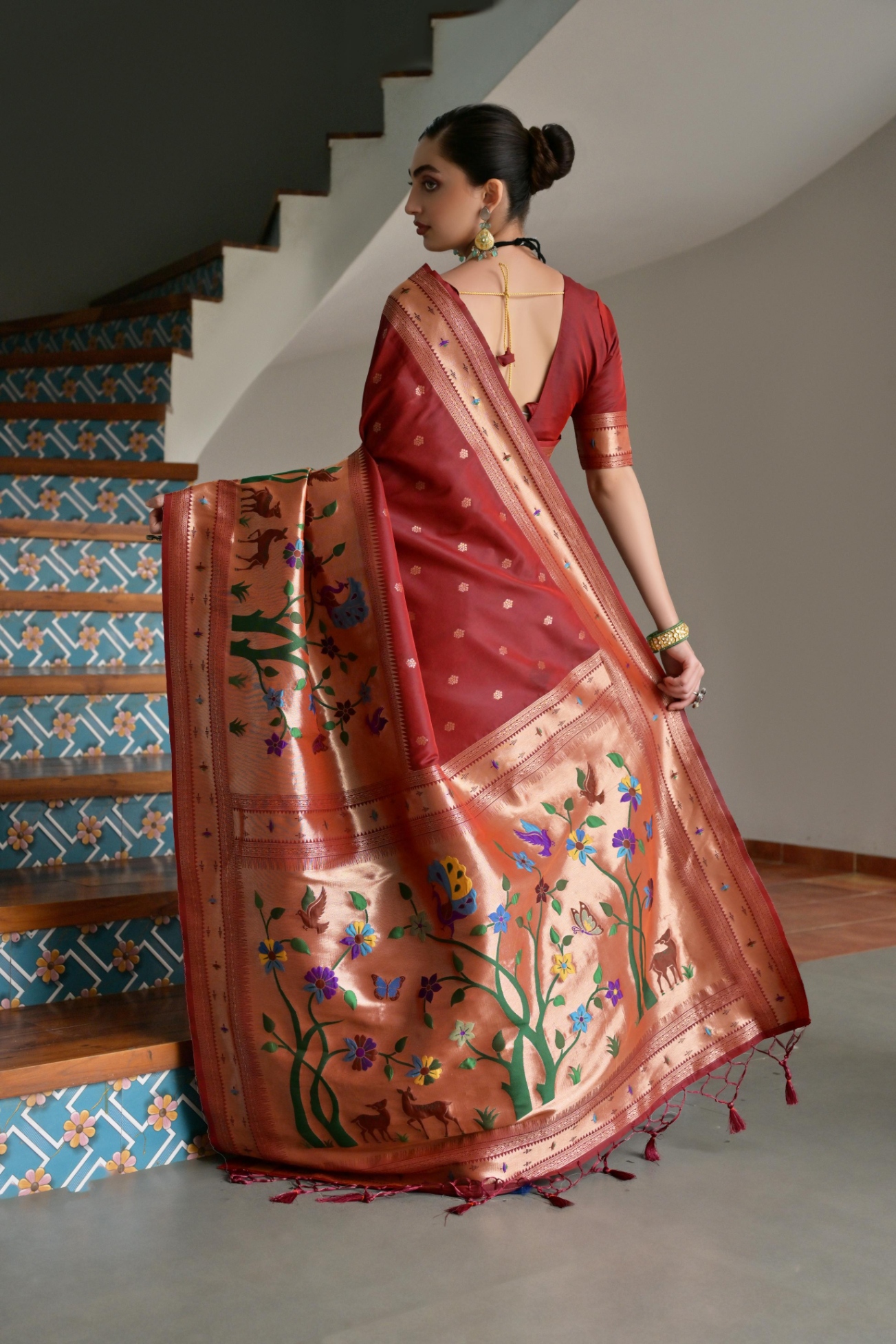 Brown Floral Woven Banarasi Silk Saree — alternate view