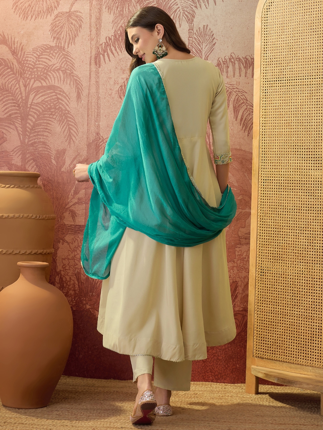Chiku Floral Thread Rayon Salwar Suit — alternate view