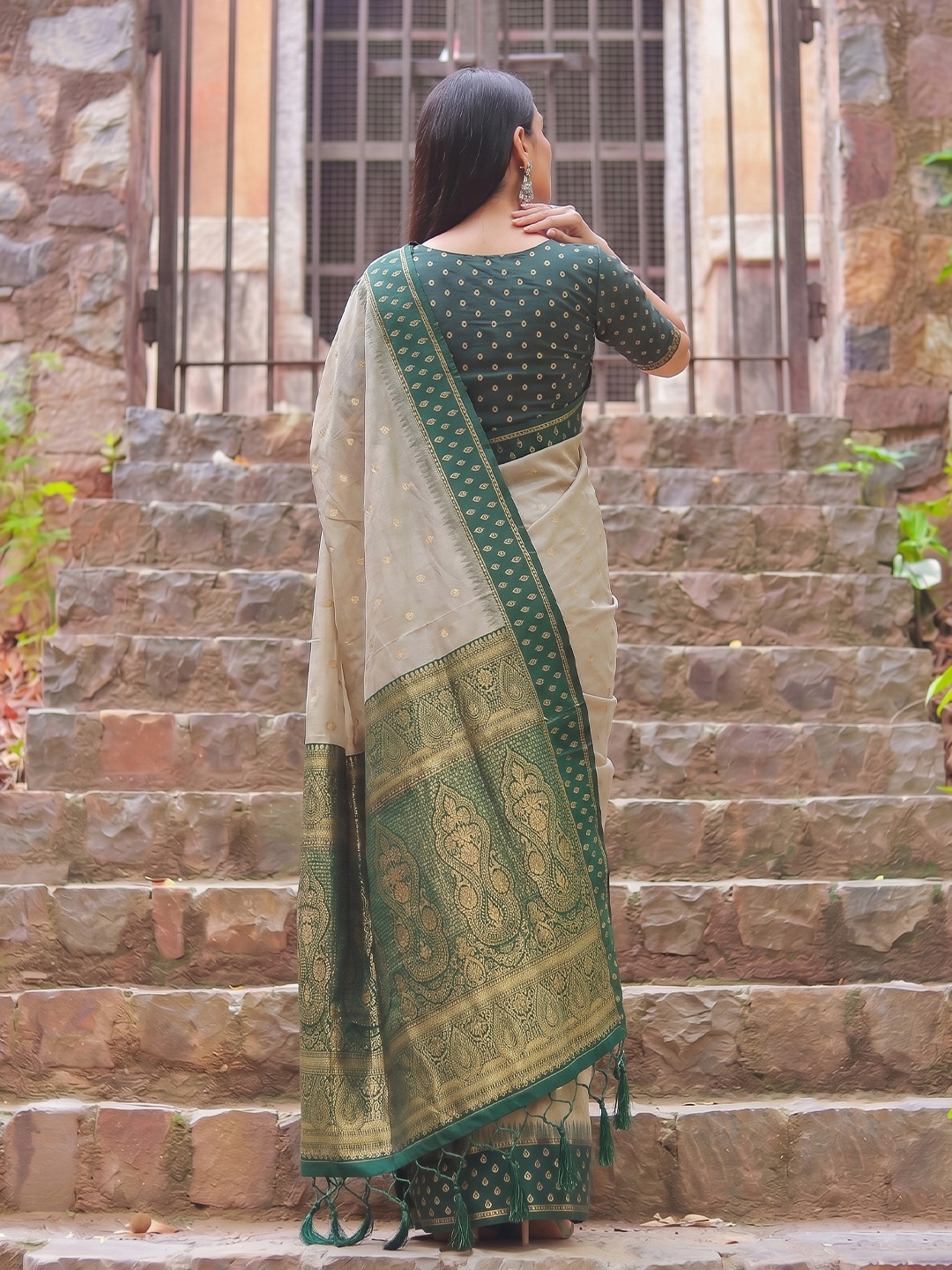 Chiku Green Weaving Zari Cotton Saree — alternate view