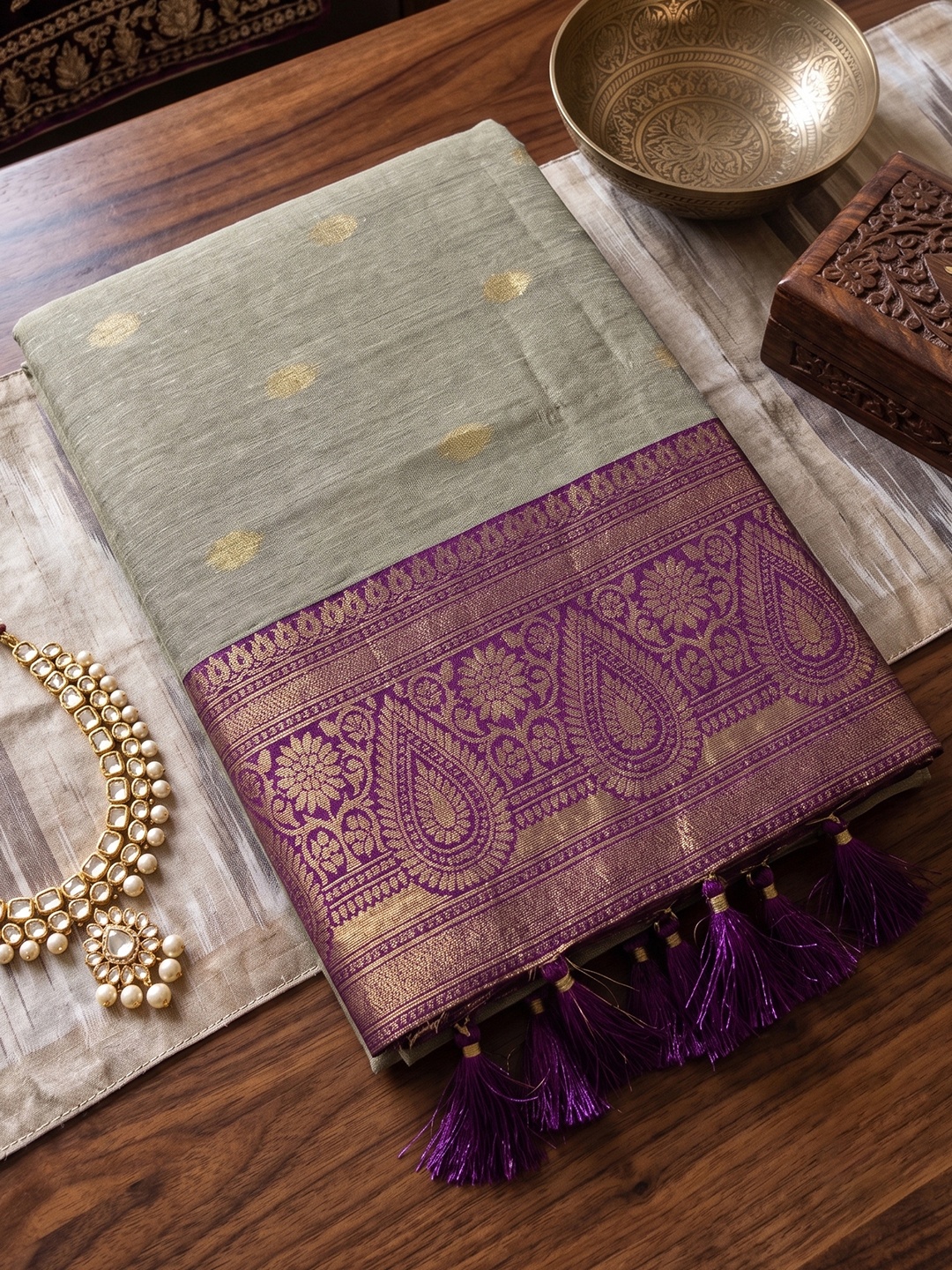 Chiku Purple Weaving Zari Cotton Saree