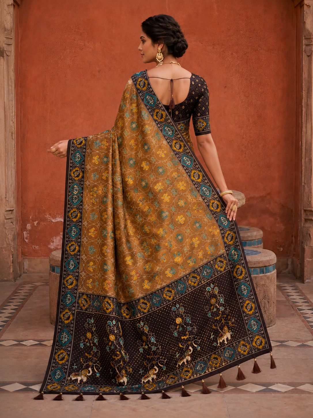 Coffee Geometric Woven Meenakari Jacquard Patola Silk Saree — alternate view