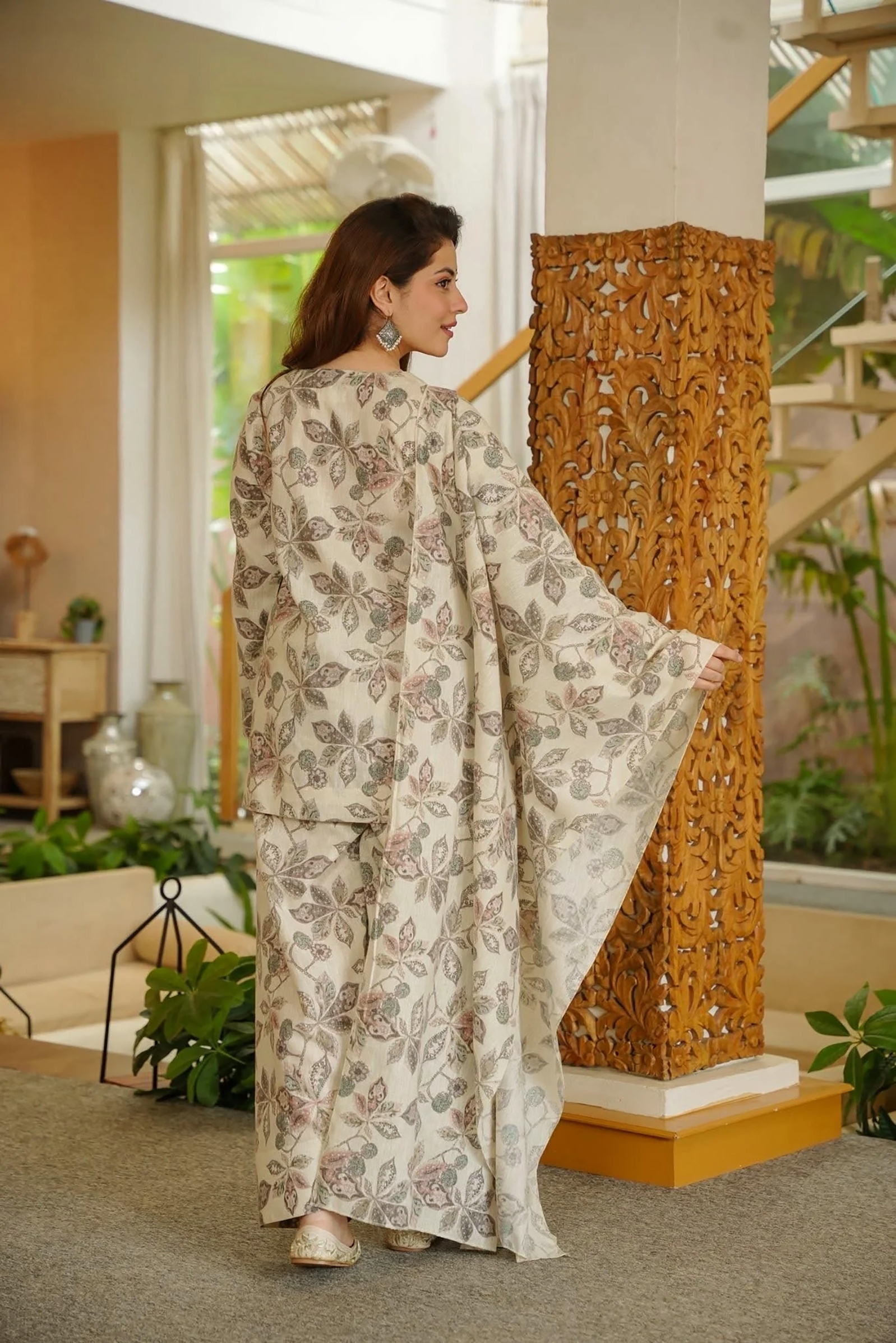 Cream Cambric Cotton Floral Digital Printed Kurta Set