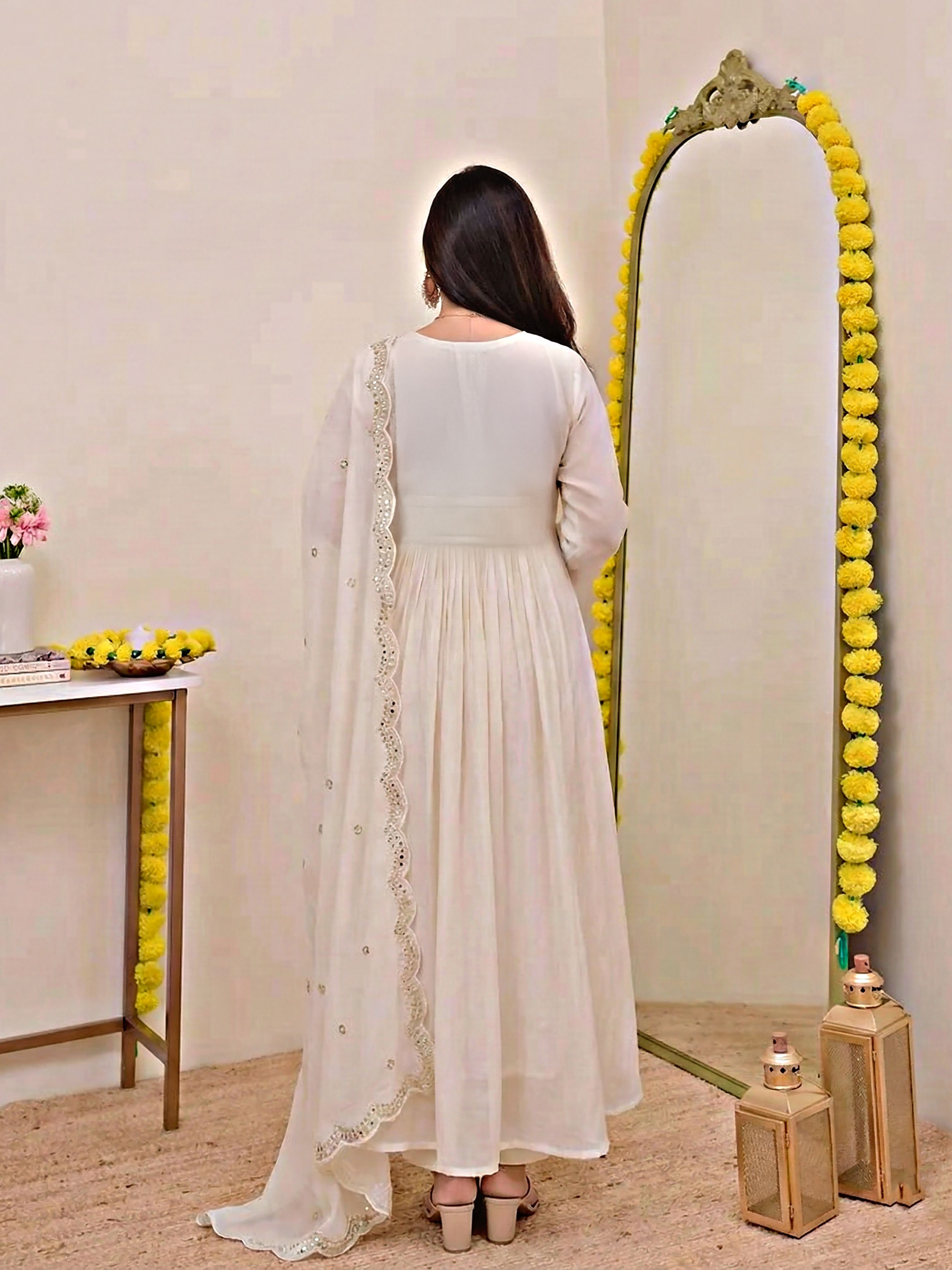 Cream Chanderi Silk Embroidered Salwar — alternate view