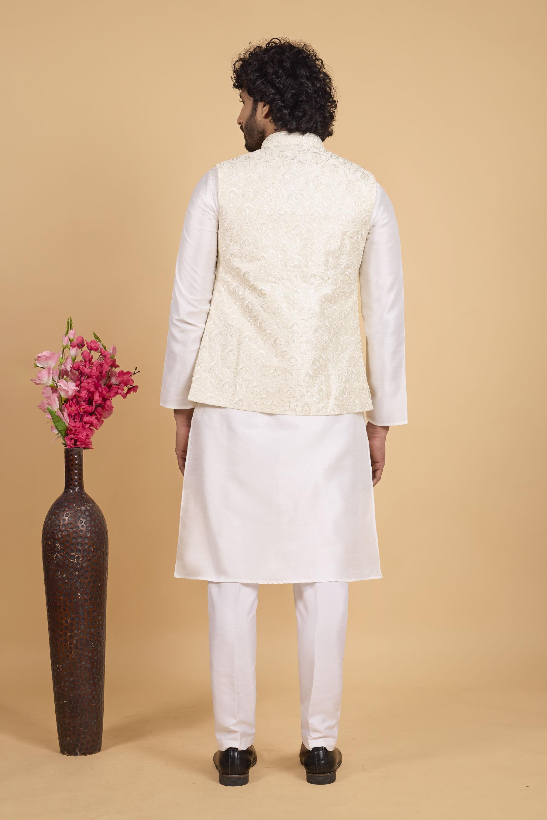Cream Cream Banarasi Silk Kurta Pyjama — alternate view