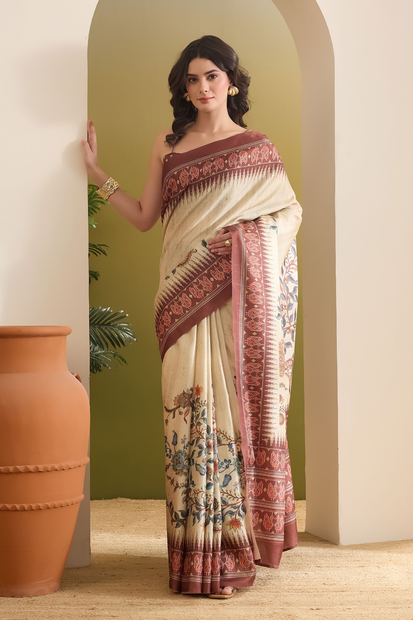Cream Floral Designer Printed Silk Blend V Neck Ready To Wear Saree