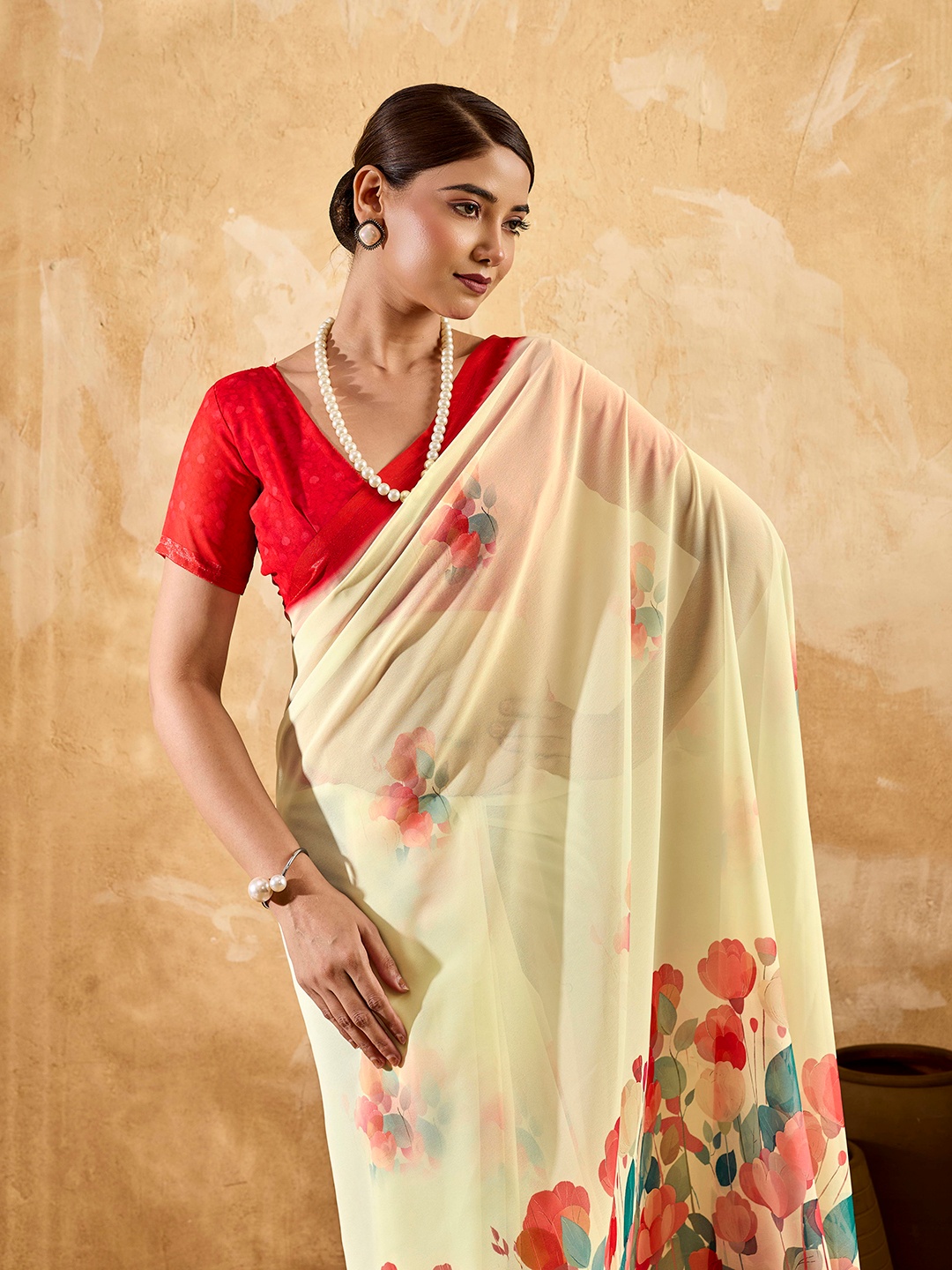 Cream Floral Printed Chiffon Saree