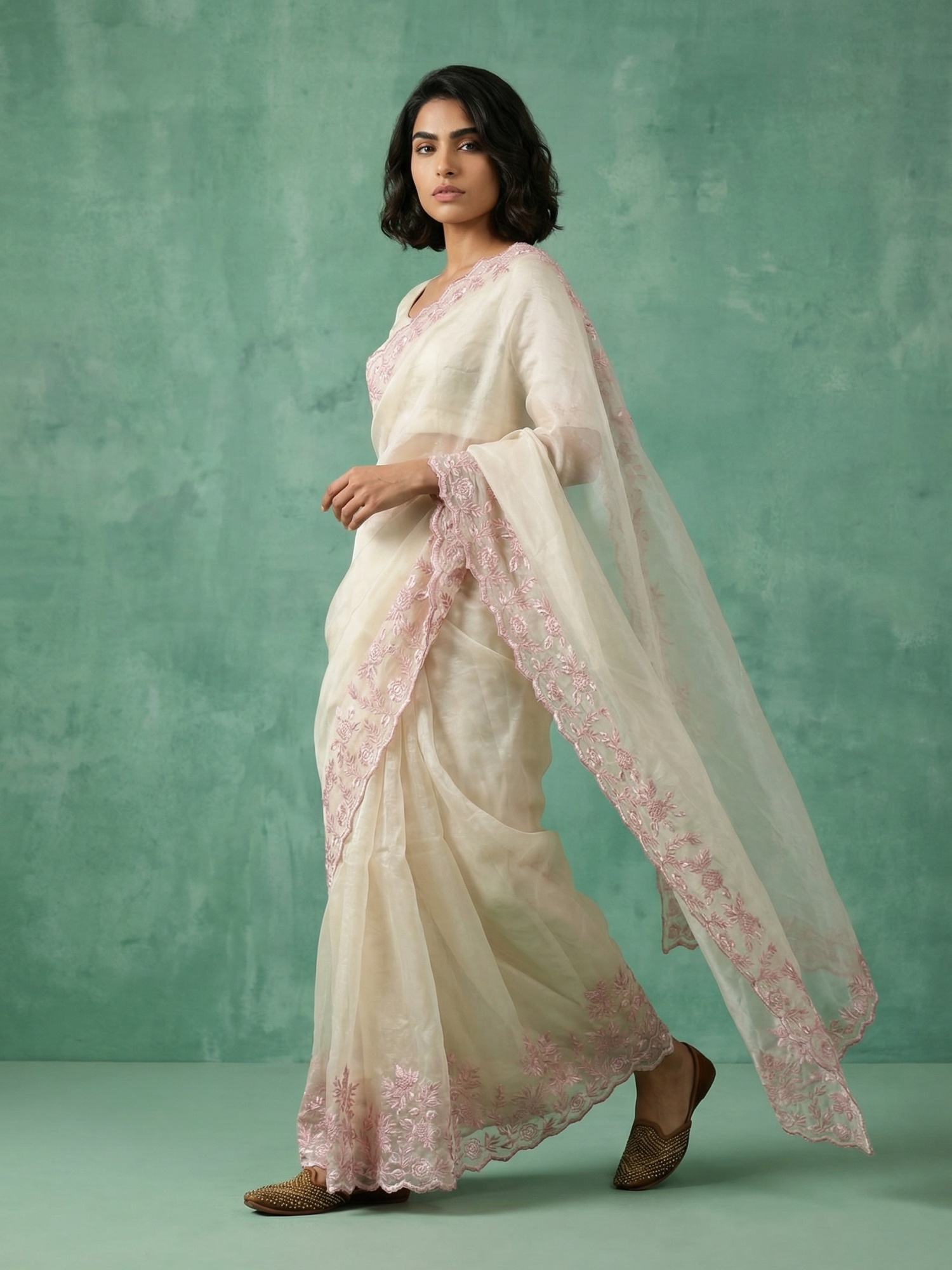 Cream Thread Embroidery Chanda Silk Saree — alternate view