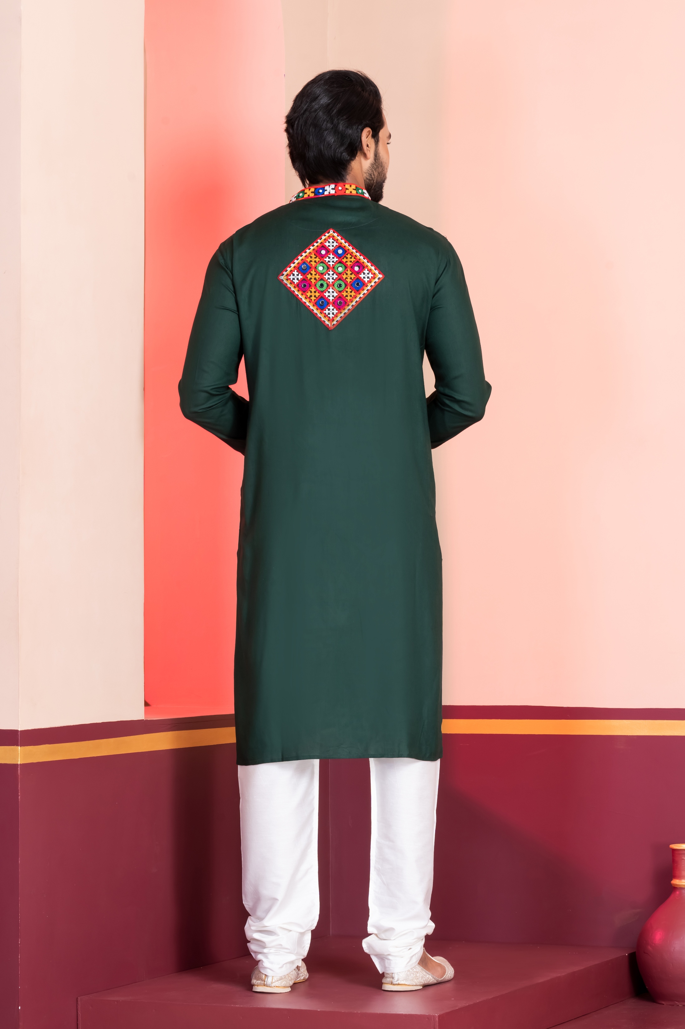 Dark Green Solid Embroidered Kurta Pyjama — alternate view