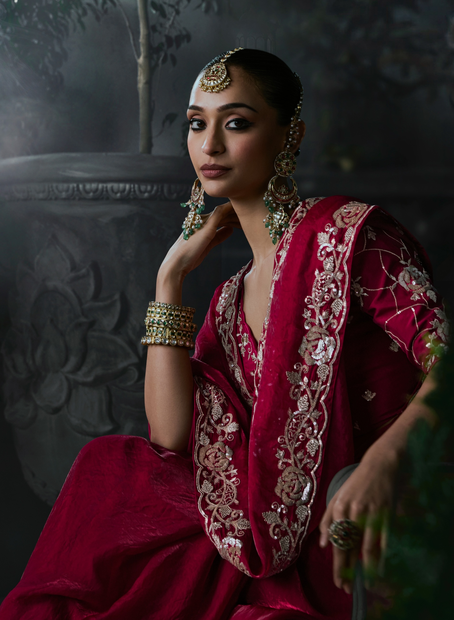 Dark Pink Heavy Thread Embroidery Tissue Silk Saree