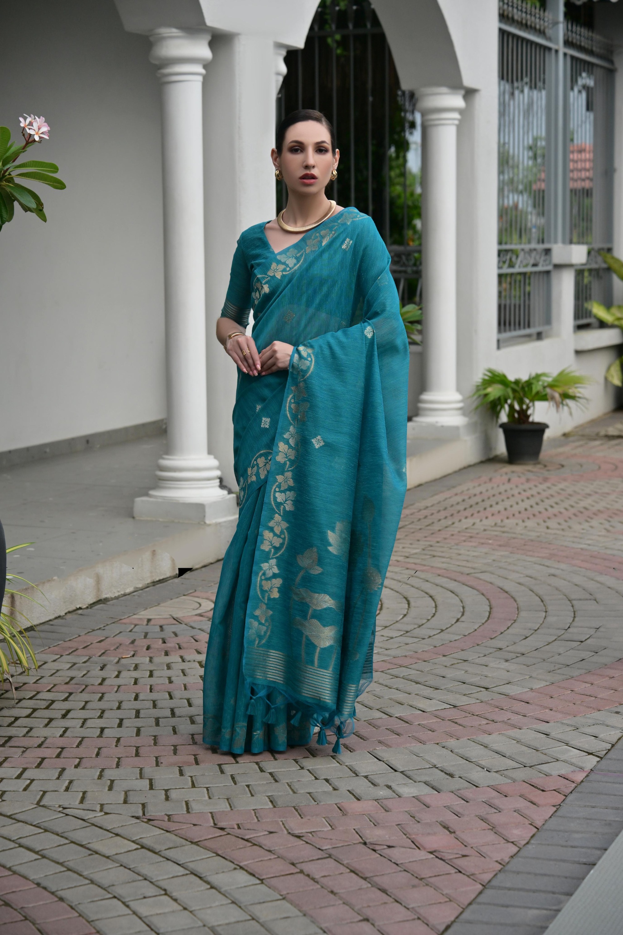 Firozi Zari Woven Jute Linen Silk Saree