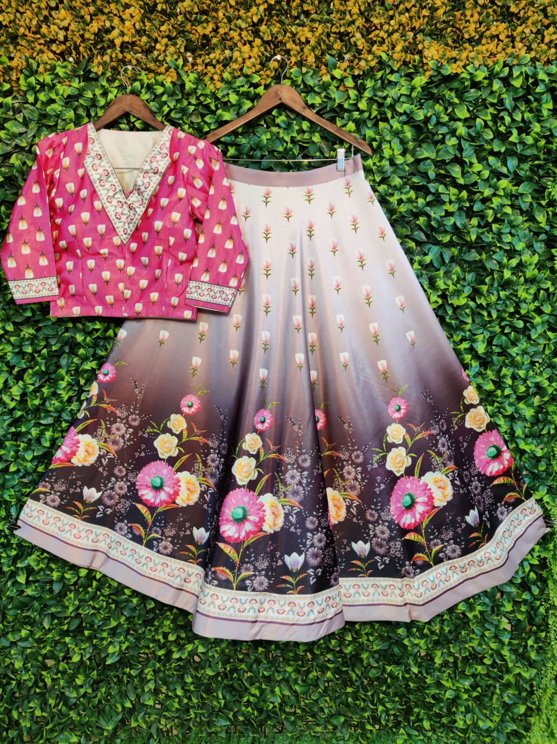 Gajari Floral Printed Silk Blend Lehenga Choli