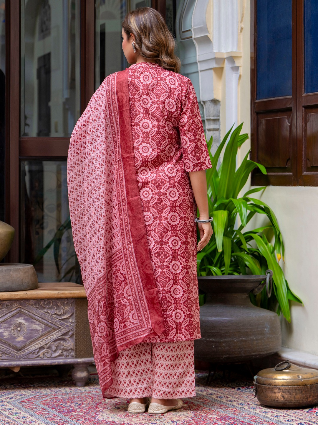 Gajri Round Neck Traditional Floral Cotton Suit Set — alternate view