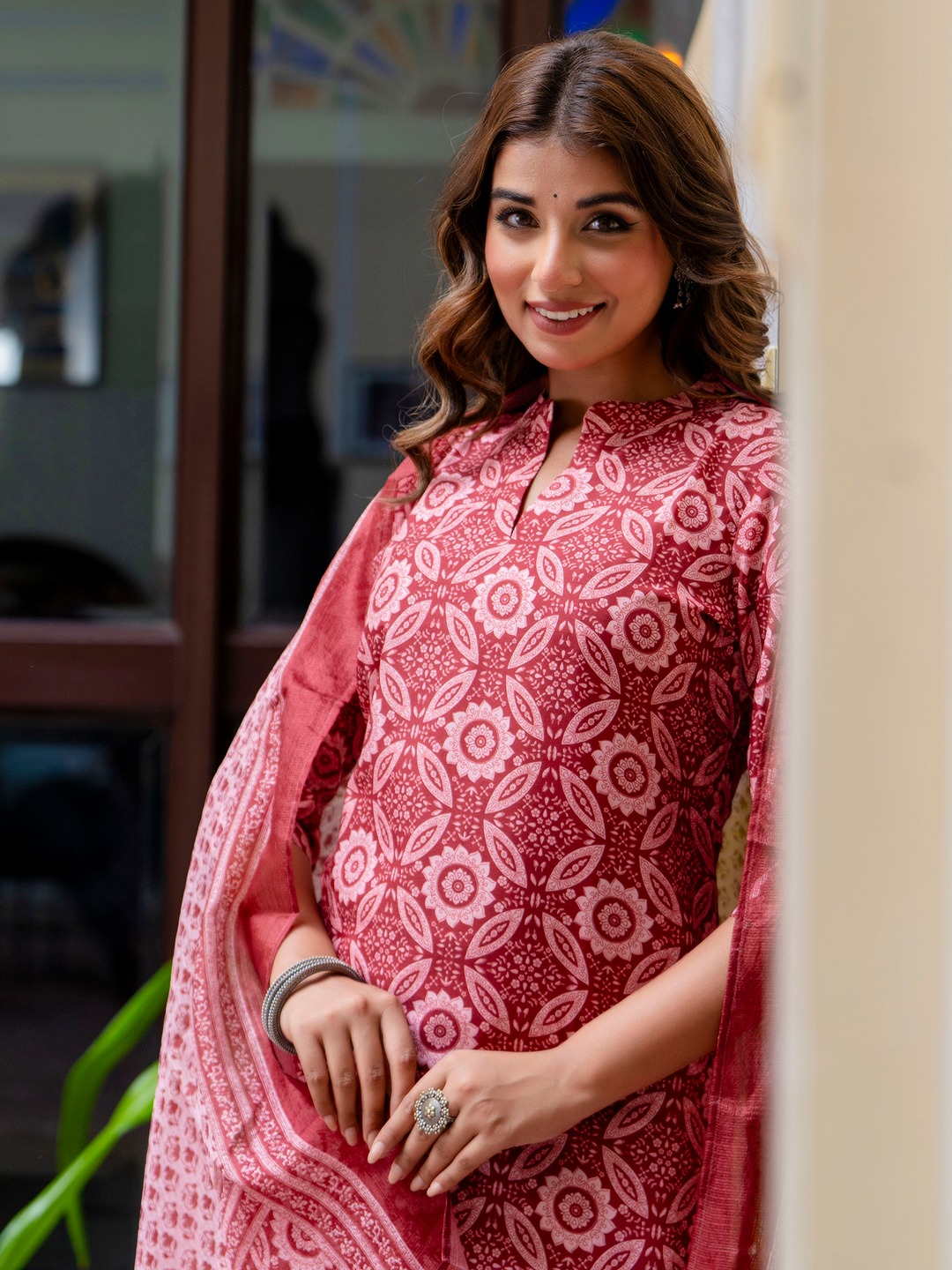 Gajri Round Neck Traditional Floral Cotton Suit Set