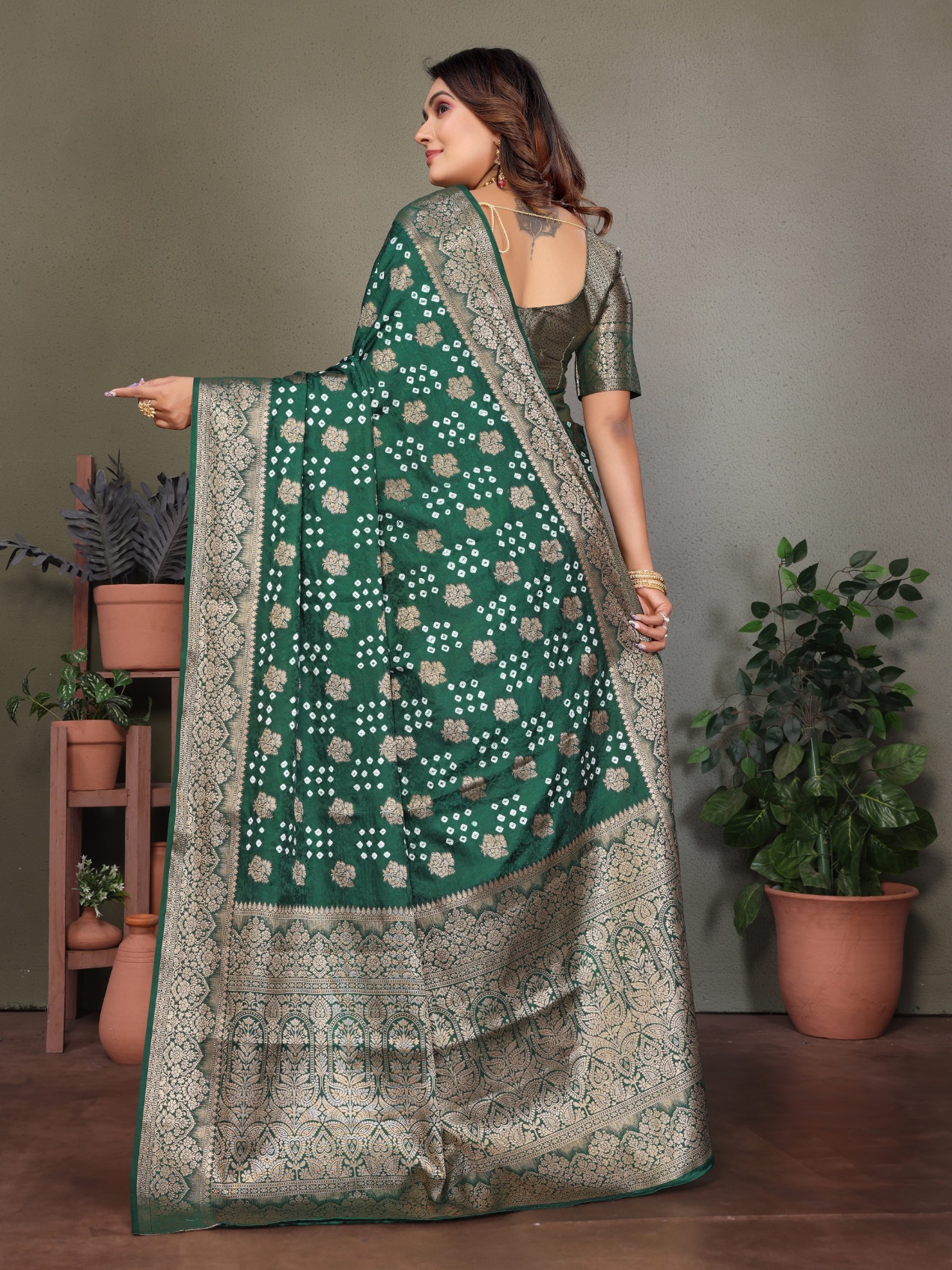 Green Bandhani Jacquard Work Satin Silk Saree — alternate view