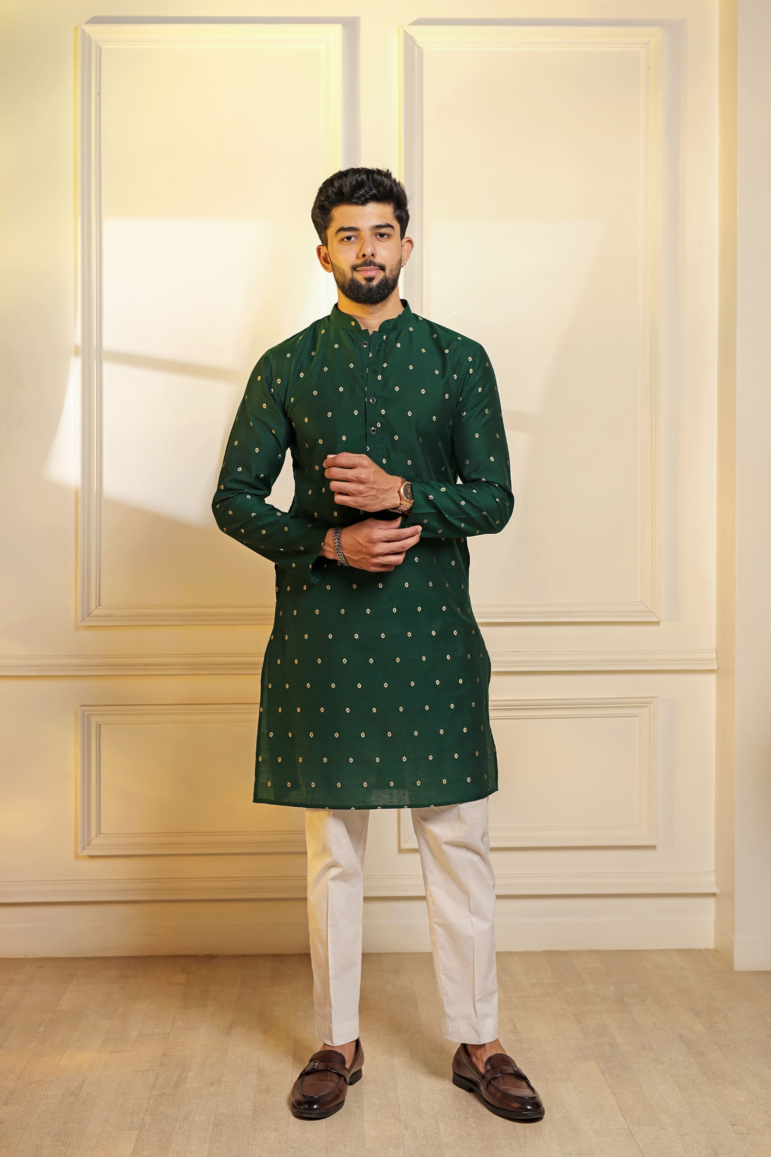 Green Butti Woven Cotton Kurta Pyjama