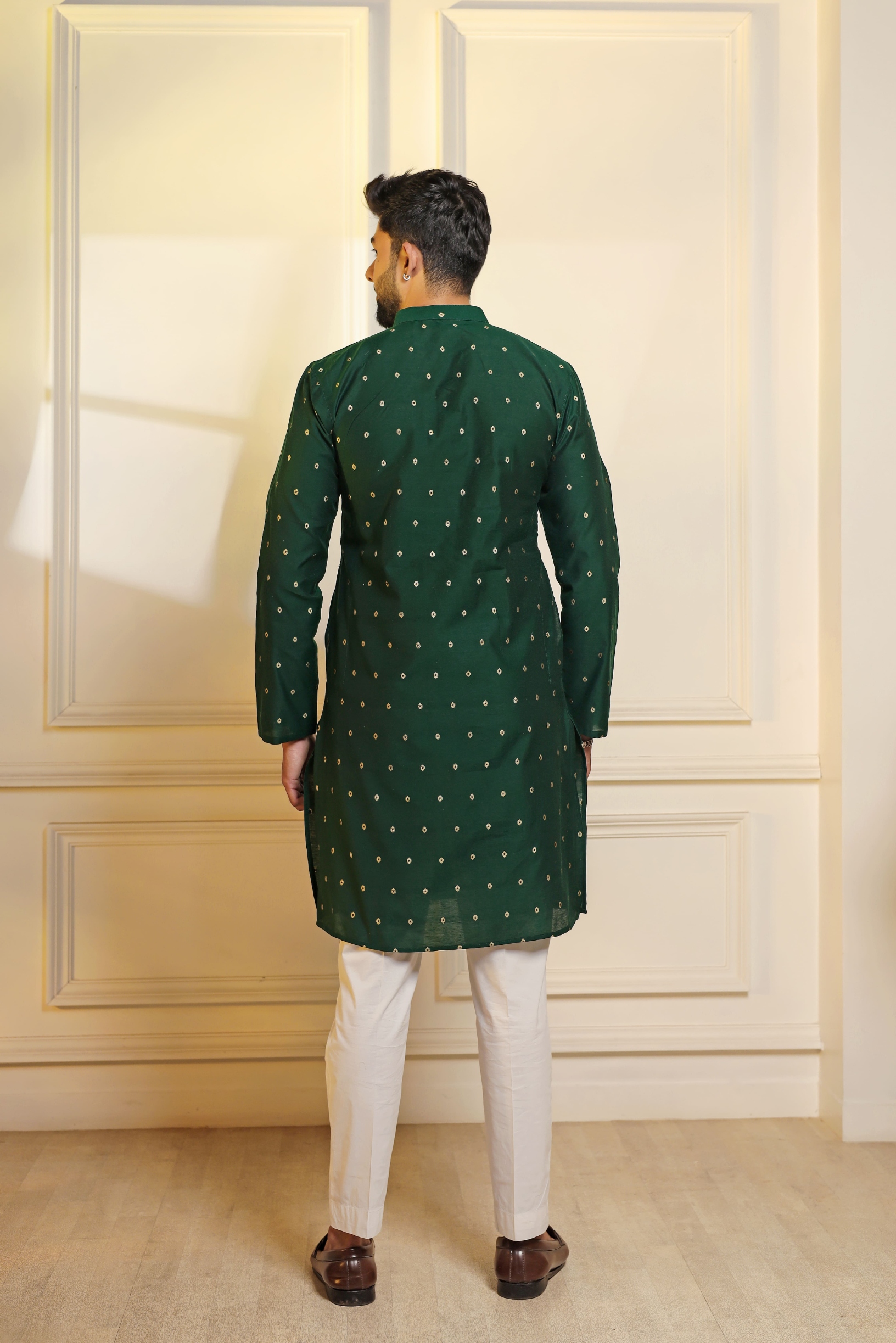 Green Butti Woven Cotton Kurta Pyjama — alternate view