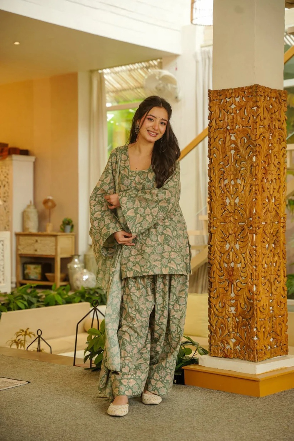 Green Cotton Silk Floral Printed Palazzo Suit
