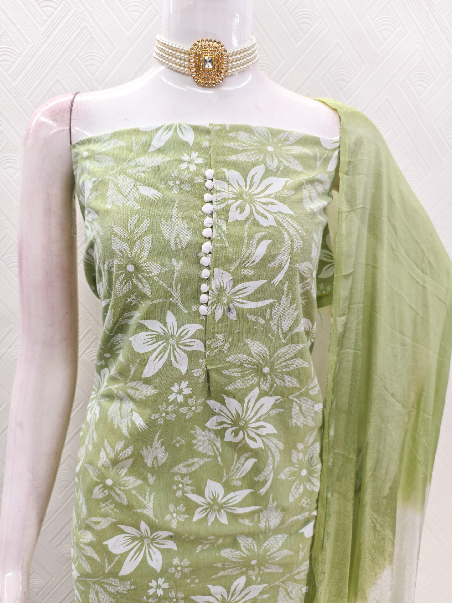 Green Floral Digital Print Cotton Straight Salwar Suit