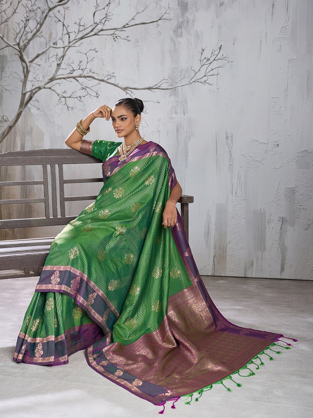 Green Floral Woven Work Silk Saree