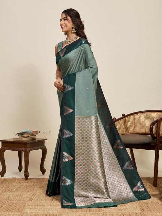 Green Geometric Border Soft Silk Saree