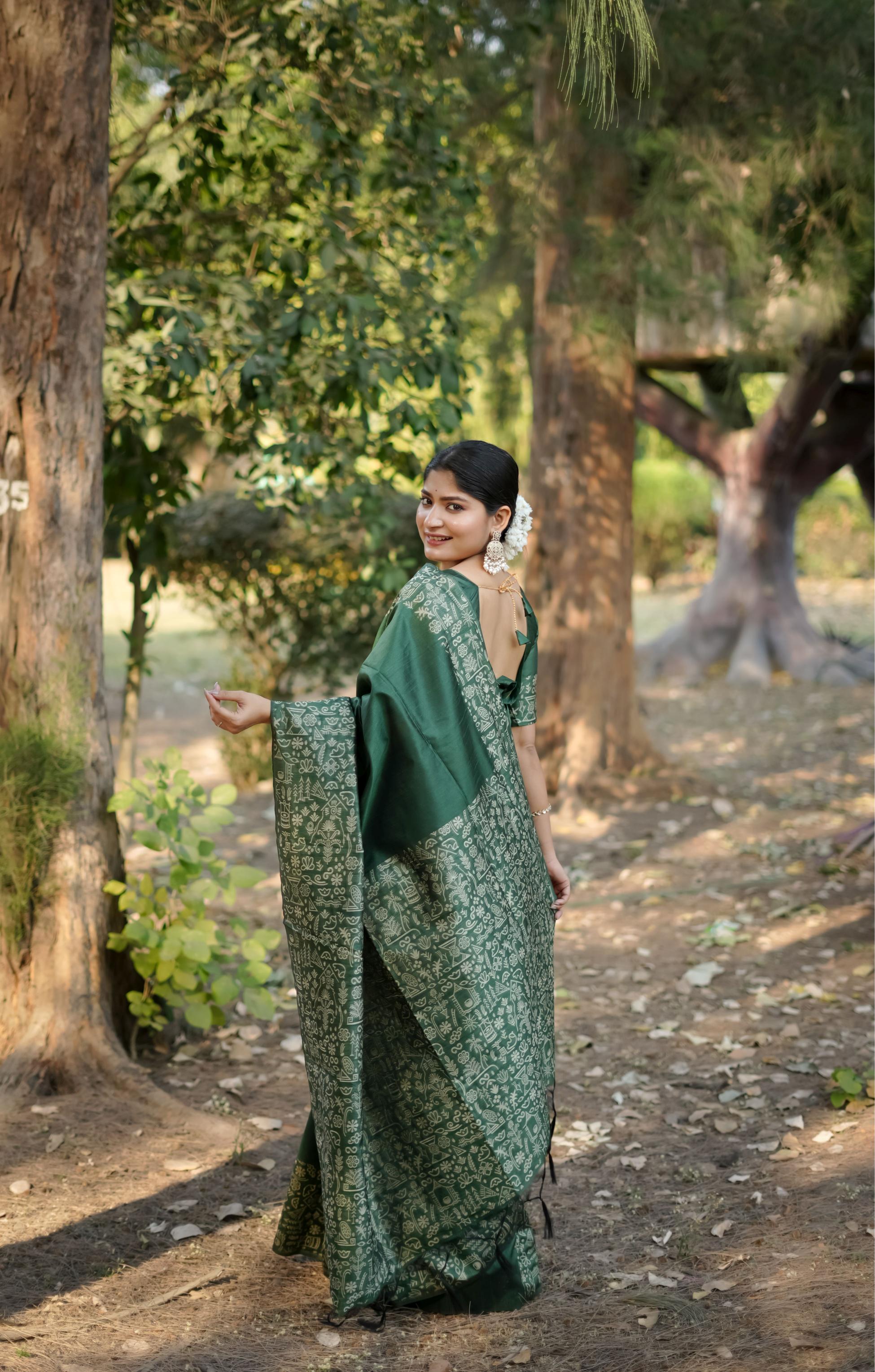 Green Handloom Raw Silk Saree — alternate view