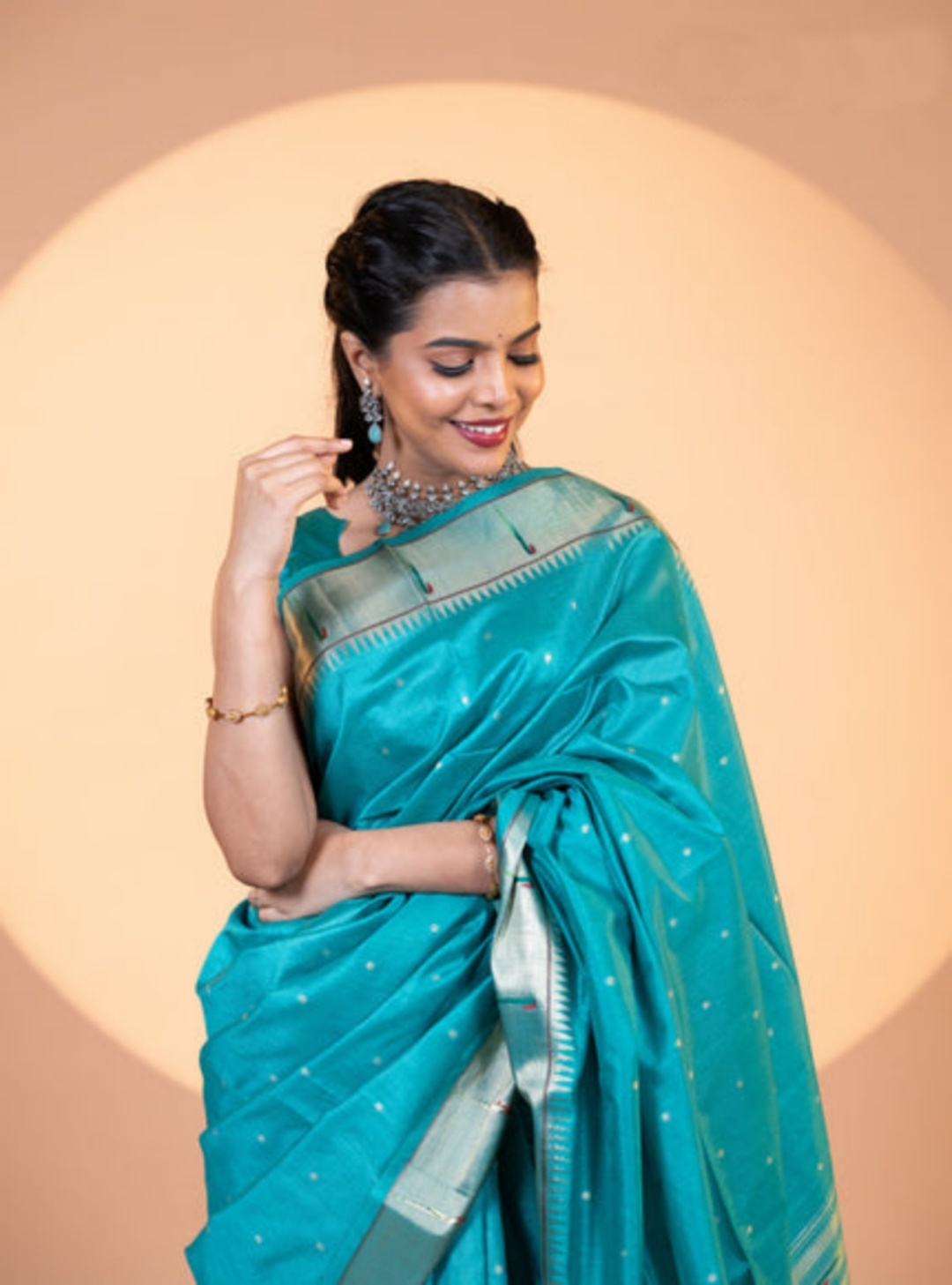 Green Khadi Raw Silk Woven Meena Rich Pallu Festive Saree — alternate view