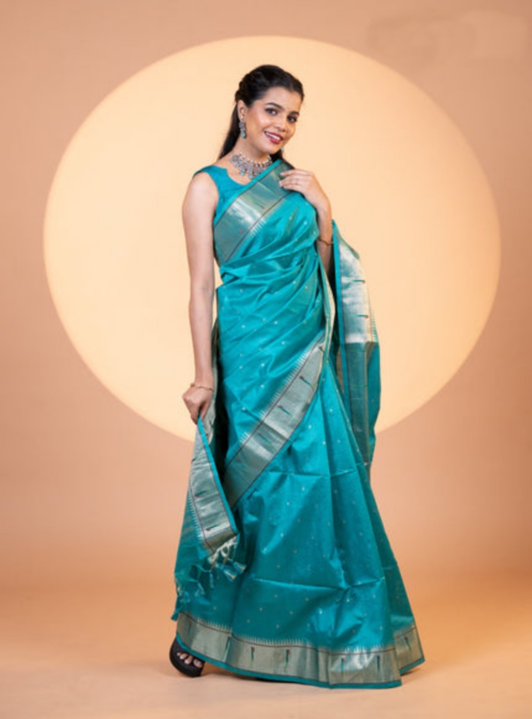 Green Khadi Raw Silk Woven Meena Rich Pallu Festive Saree